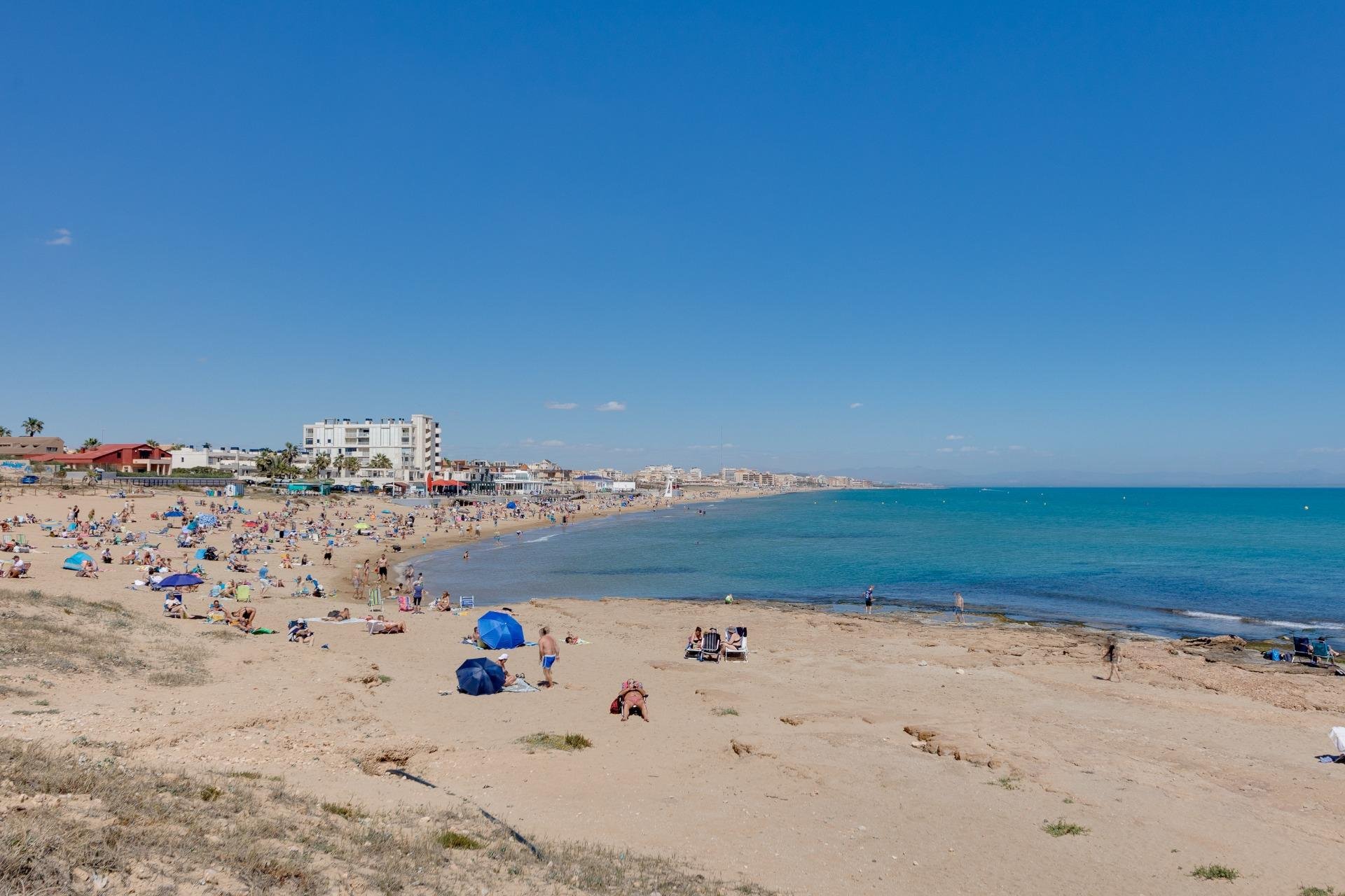 Resale - Apartamento - Torrevieja - Cabo cervera