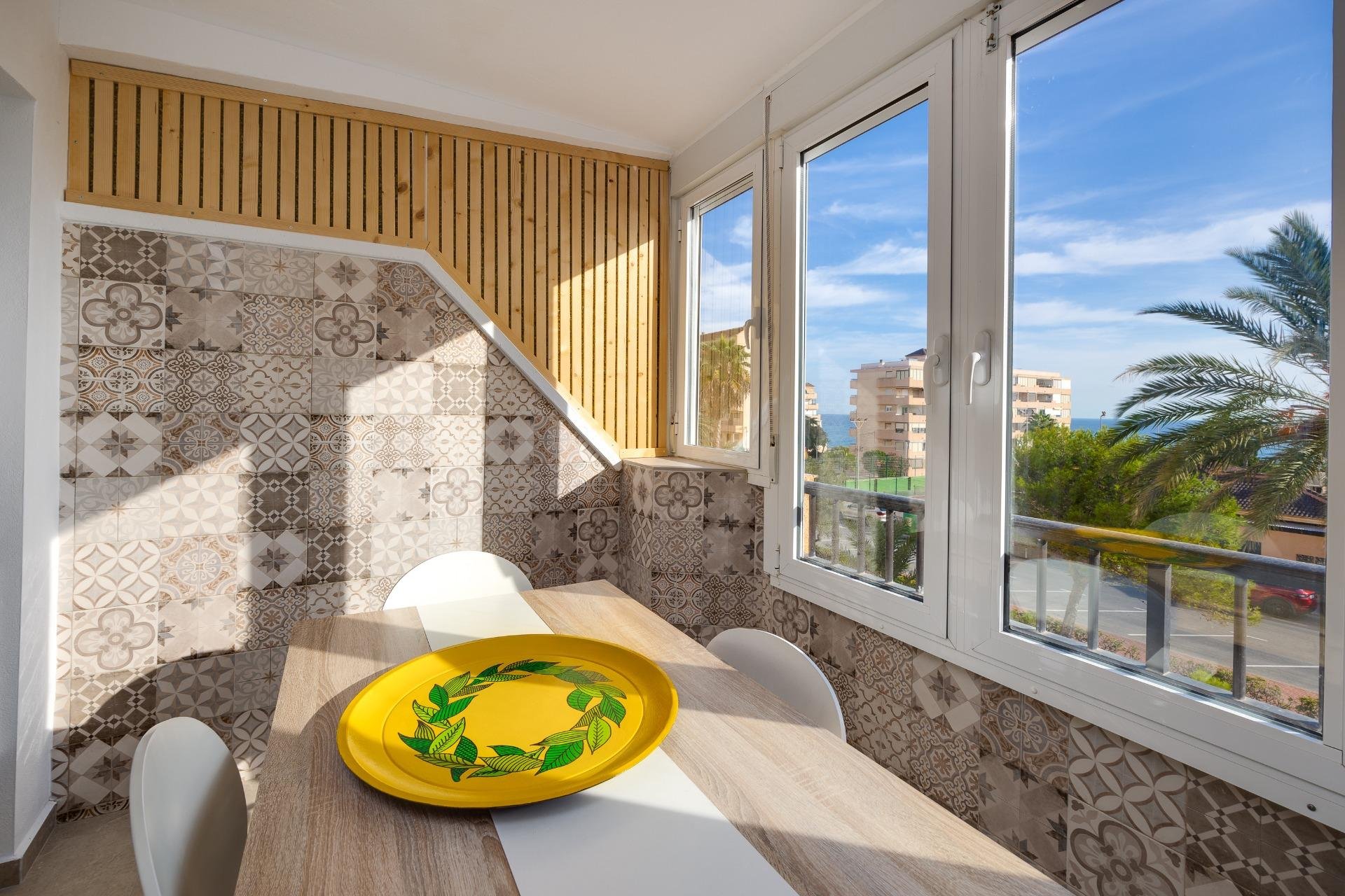 Resale - Apartamento - Torrevieja - Cabo cervera