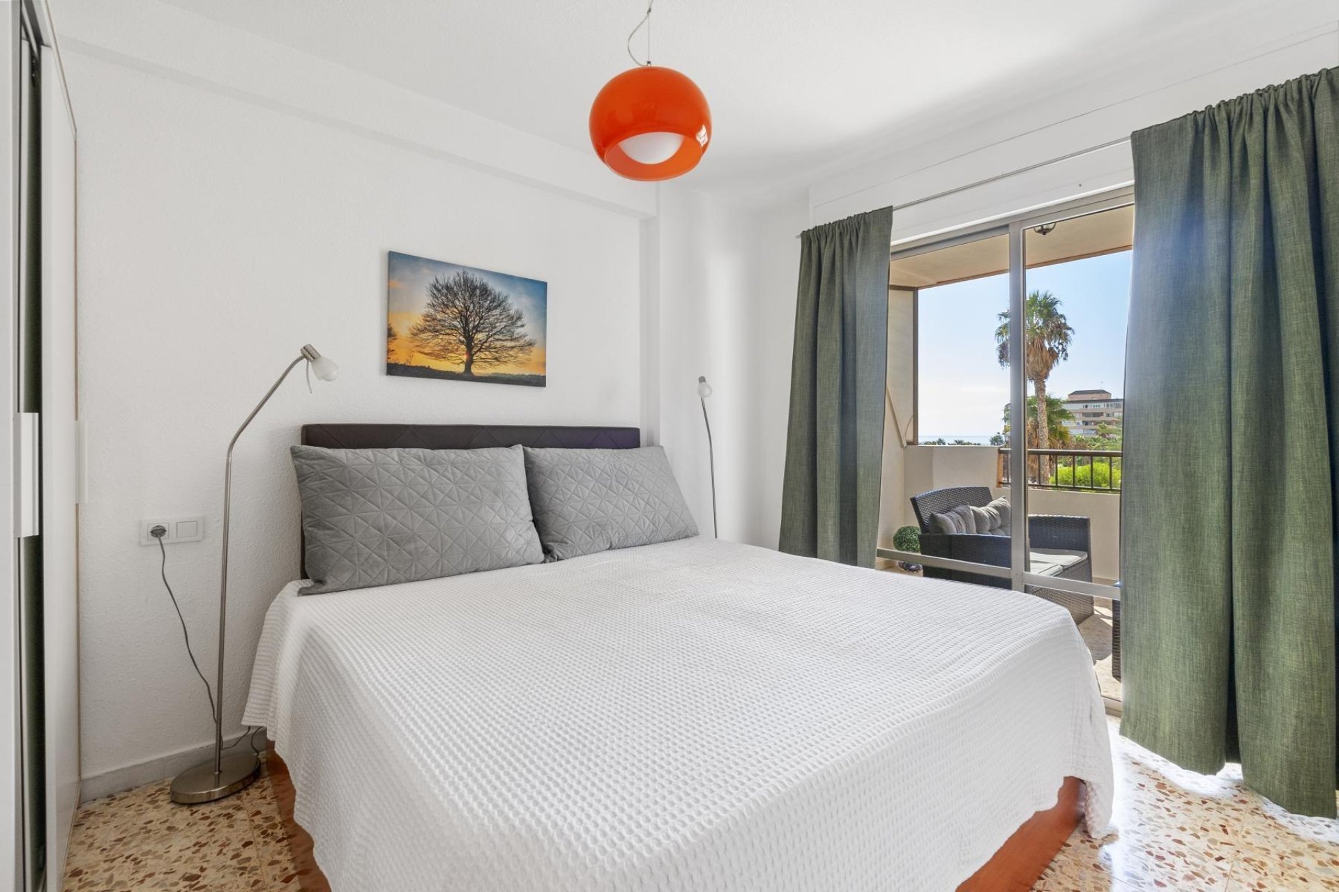 Resale - Apartamento - Torrevieja - Cabo cervera