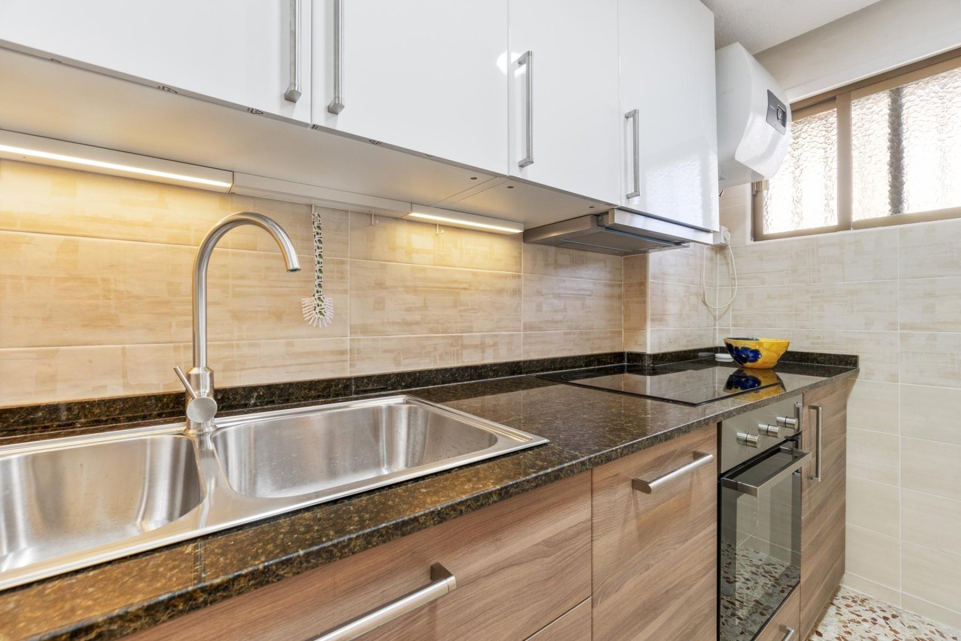 Resale - Apartamento - Torrevieja - Cabo cervera