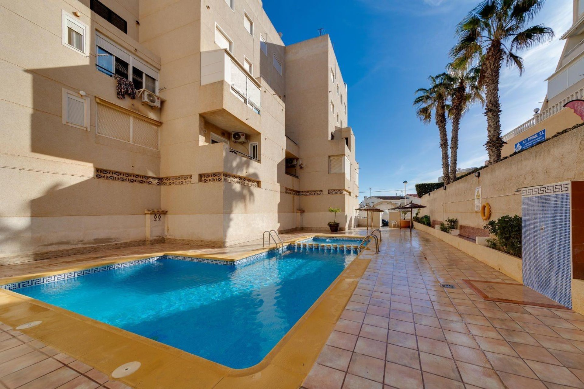 Resale - Apartamento - Torrevieja - Cabo cervera