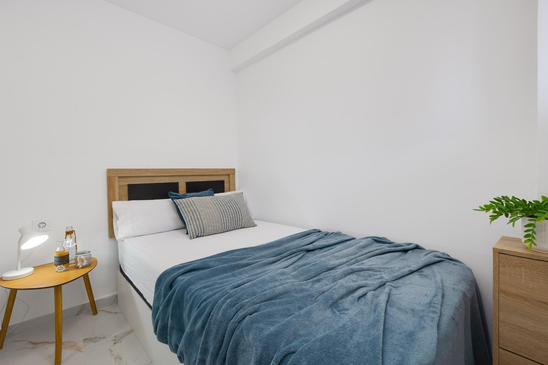 Resale - Apartamento - Torrevieja - Cabo cervera