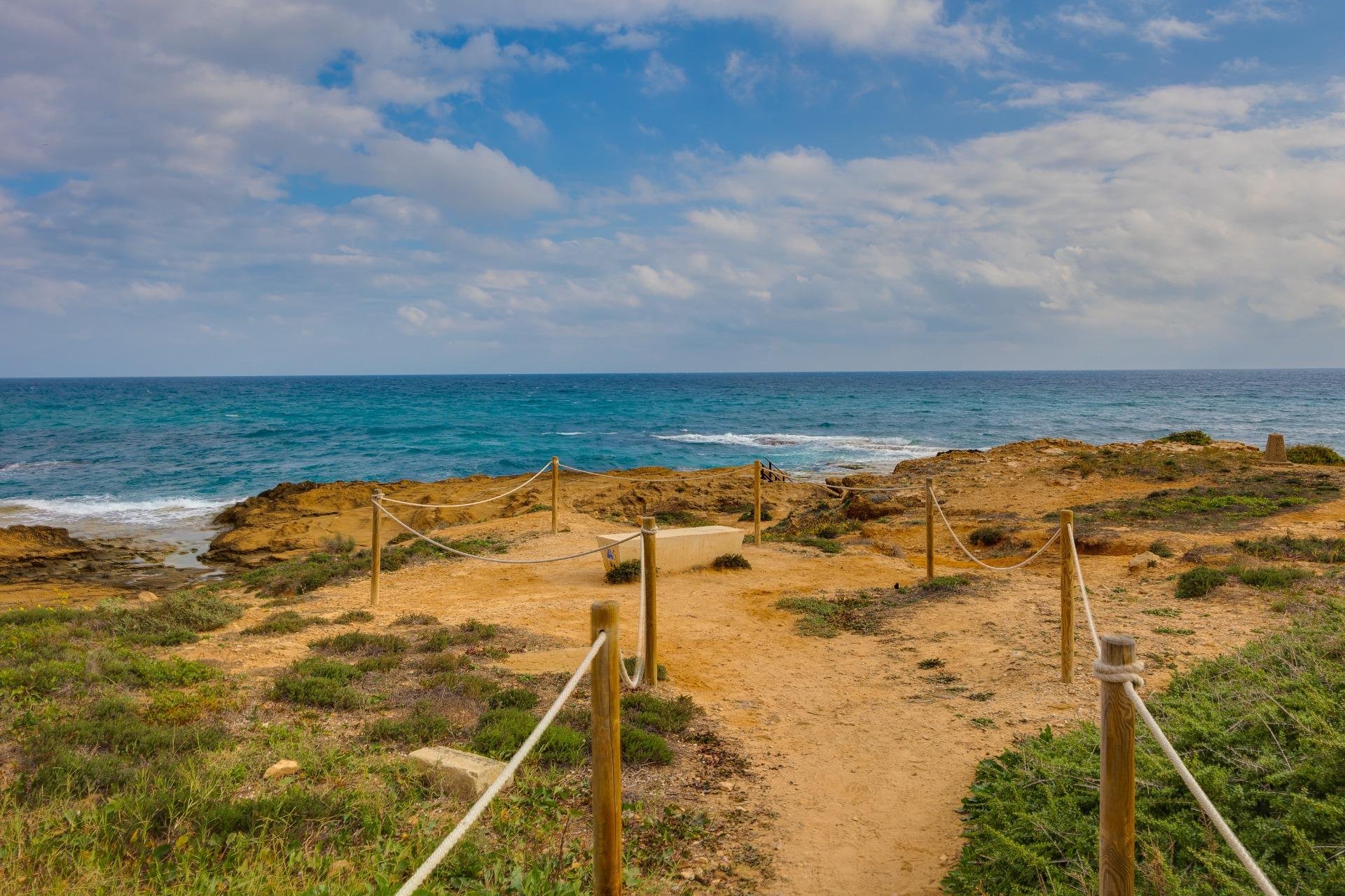 Resale - Apartamento - Torrevieja - Cabo cervera