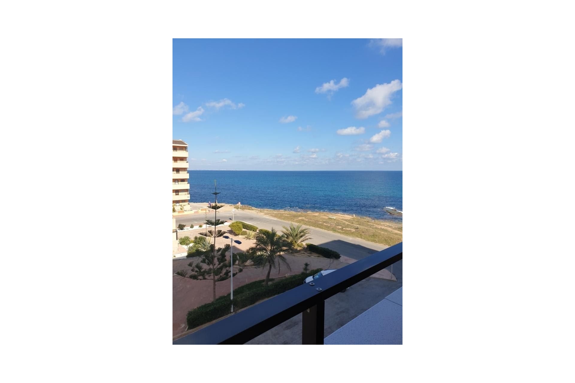 Resale - Apartamento - Torrevieja - Cabo cervera