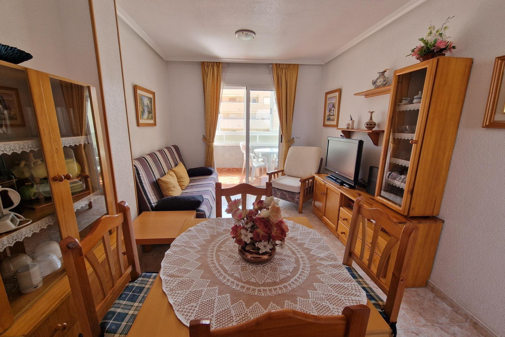 Resale - Apartamento - Torrevieja - Calas blanca