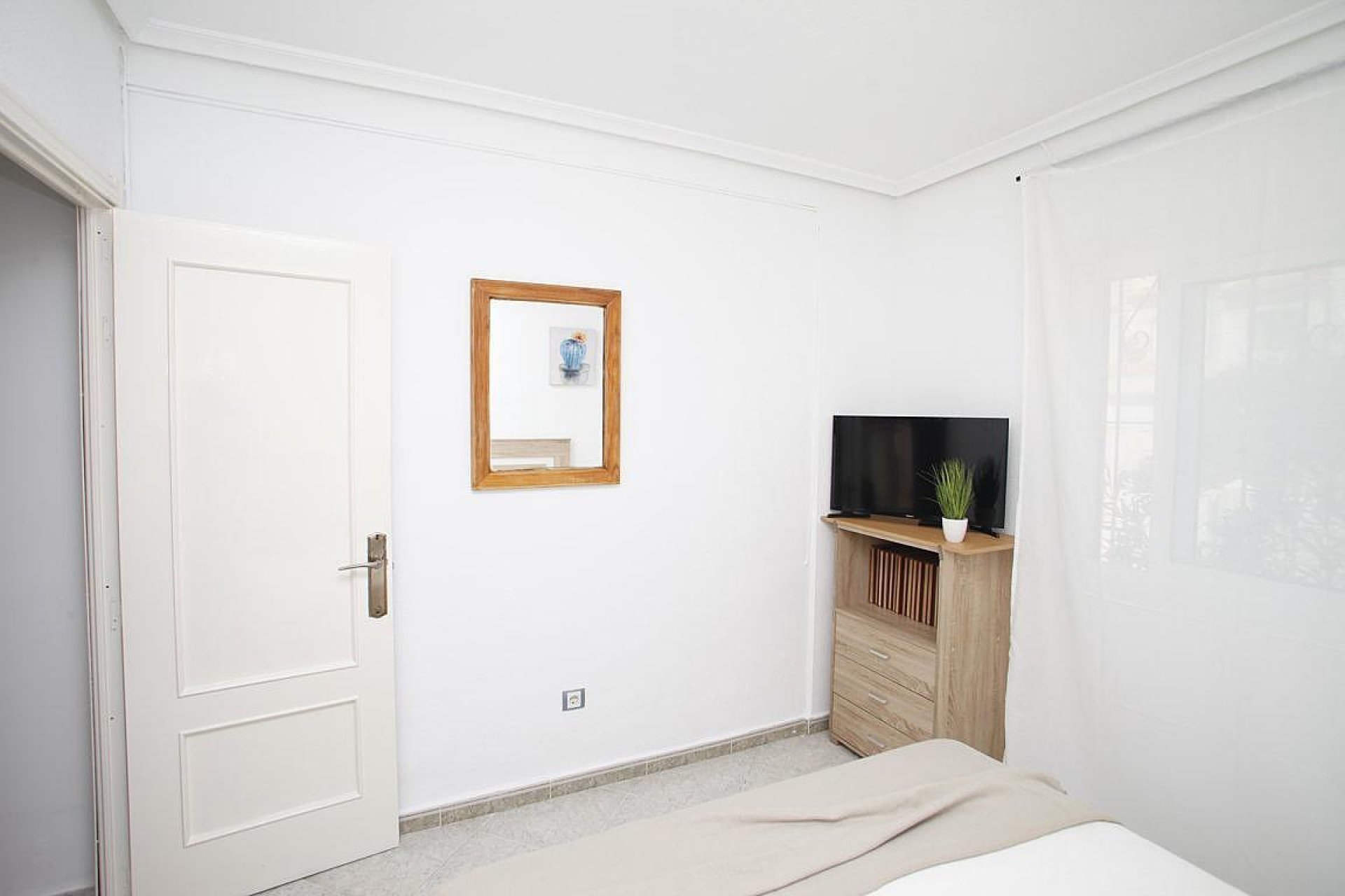 Resale - Apartamento - Torrevieja - Calas blanca