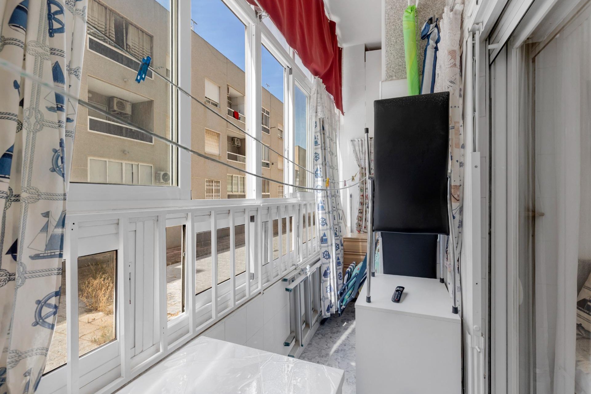 Resale - Apartamento - Torrevieja - Centro - Muelle Pesquero