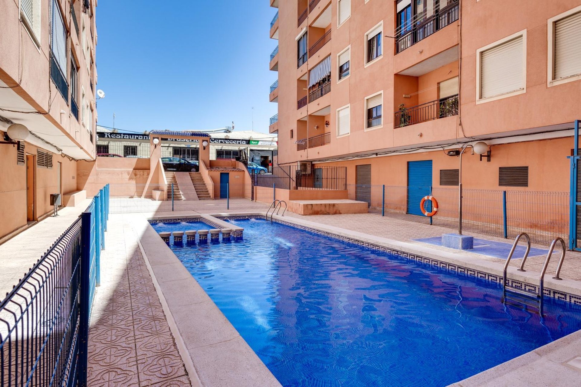 Resale - Apartamento - Torrevieja - Centro