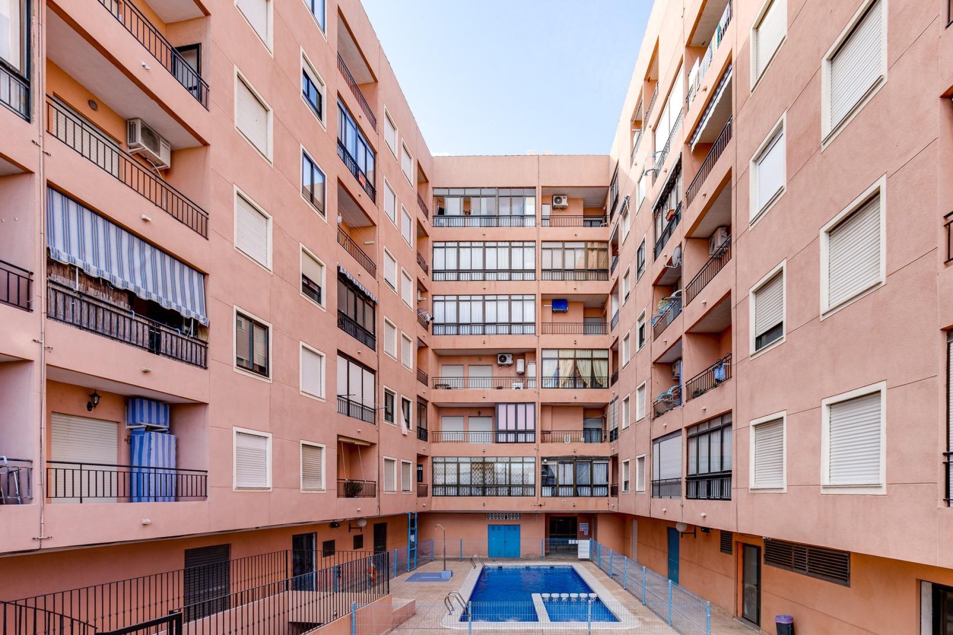 Resale - Apartamento - Torrevieja - Centro