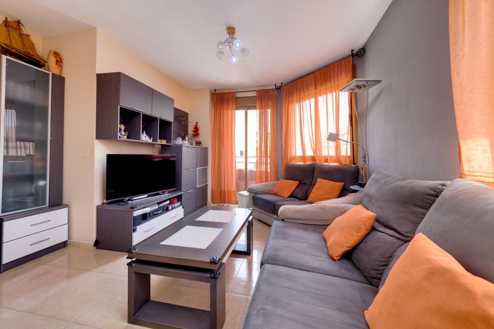 Resale - Apartamento - Torrevieja - Centro