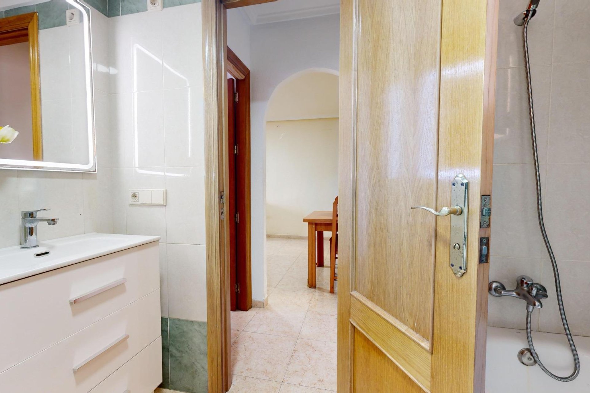 Resale - Apartamento - Torrevieja - Centro