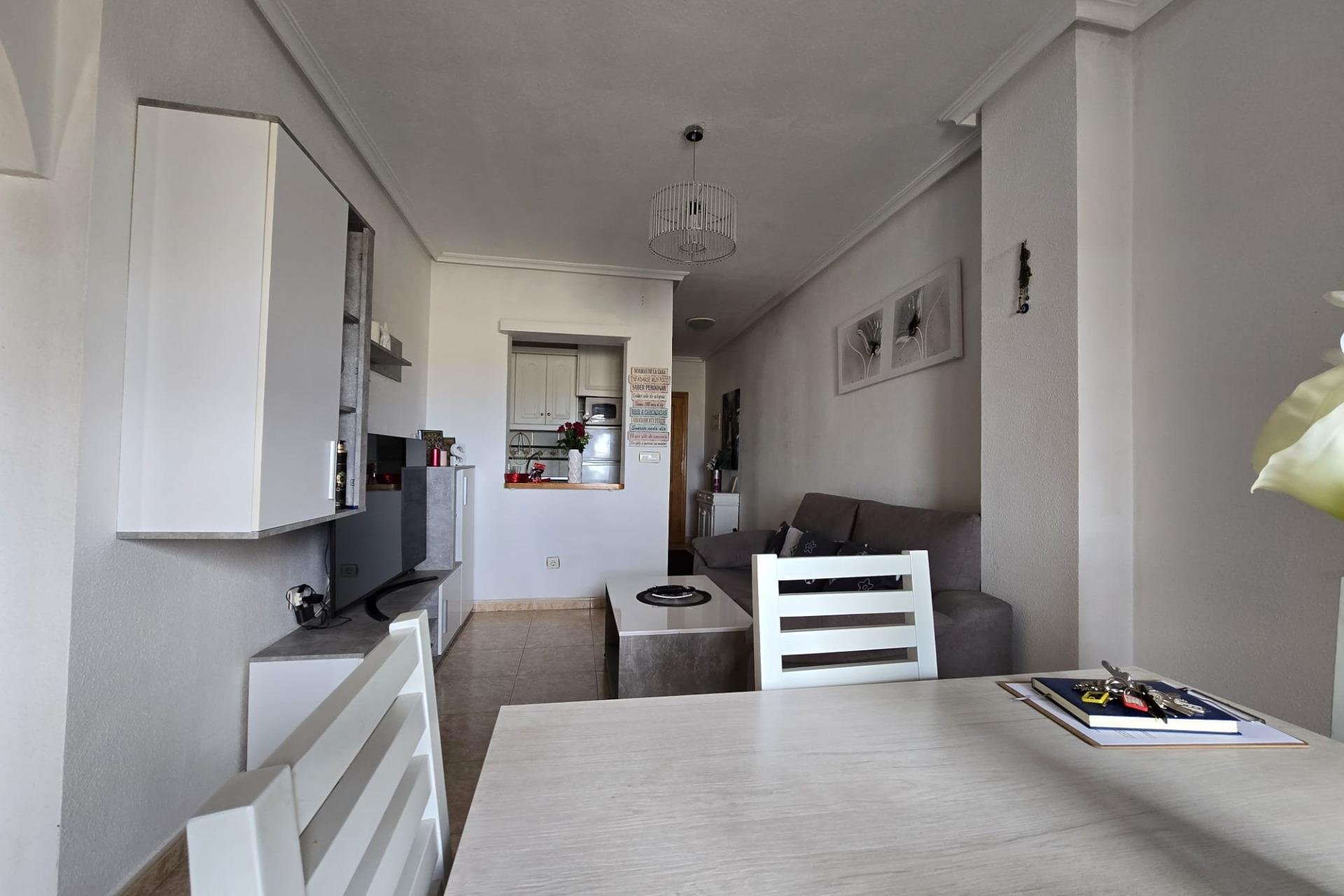 Resale - Apartamento - Torrevieja - Centro