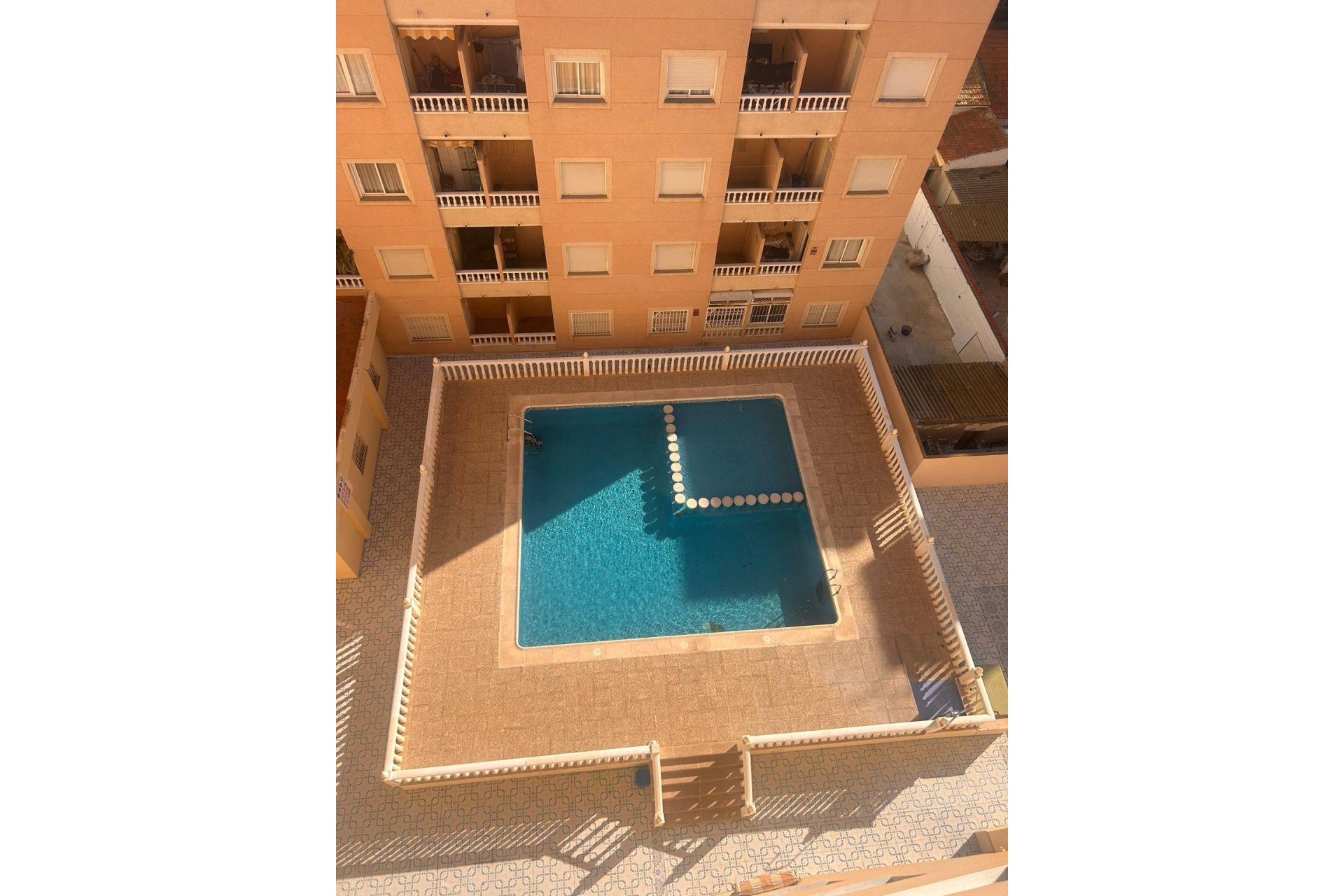 Resale - Apartamento - Torrevieja - Centro