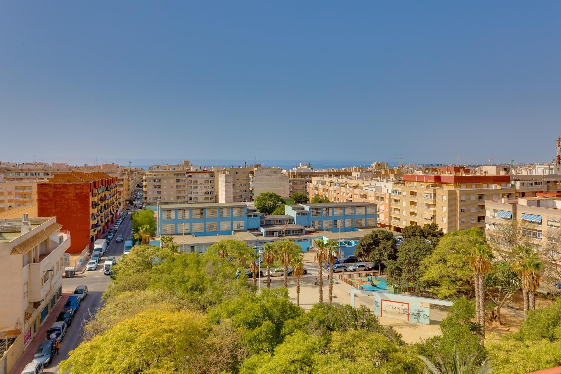 Resale - Apartamento - Torrevieja - Centro