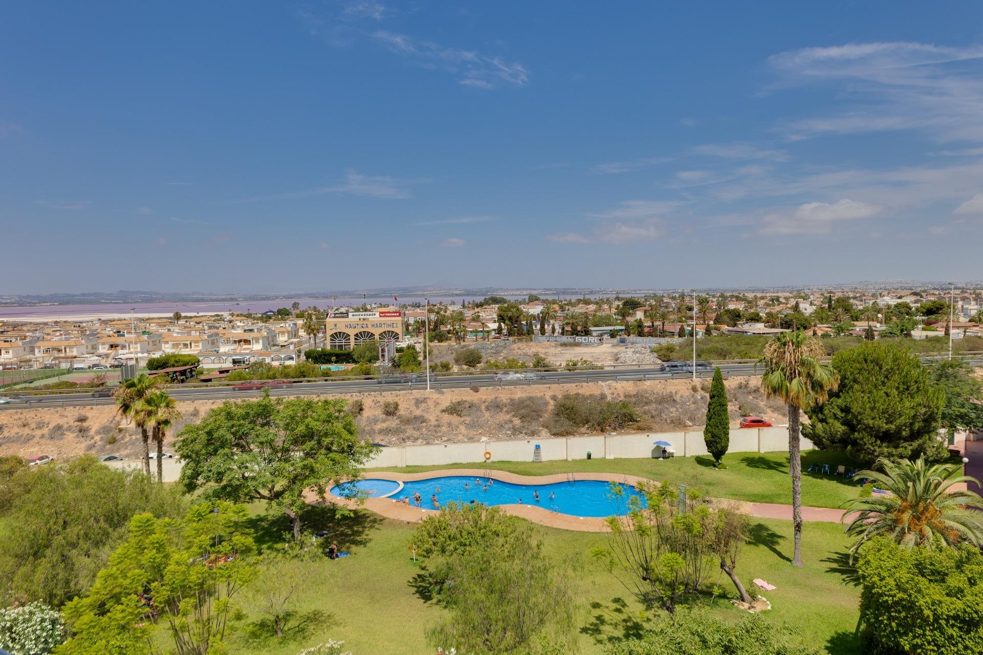 Resale - Apartamento - Torrevieja - Centro