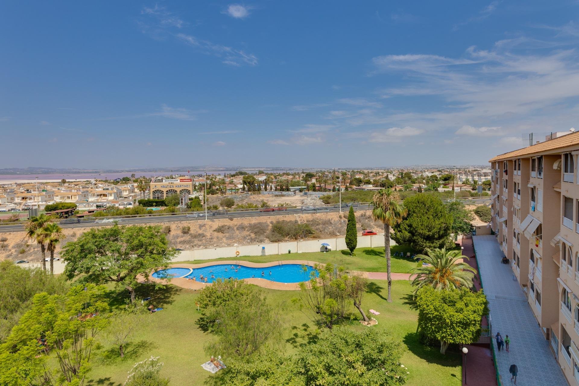 Resale - Apartamento - Torrevieja - Centro