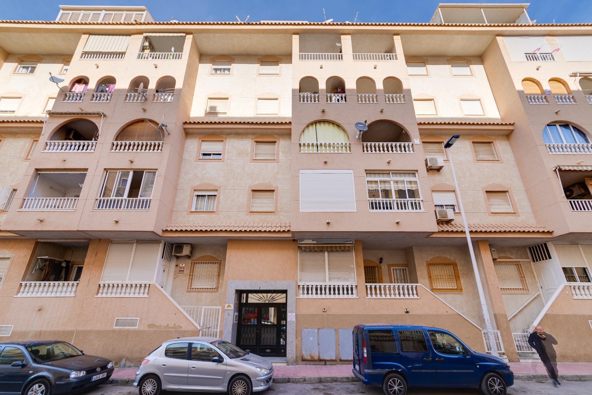 Resale - Apartamento - Torrevieja - Centro