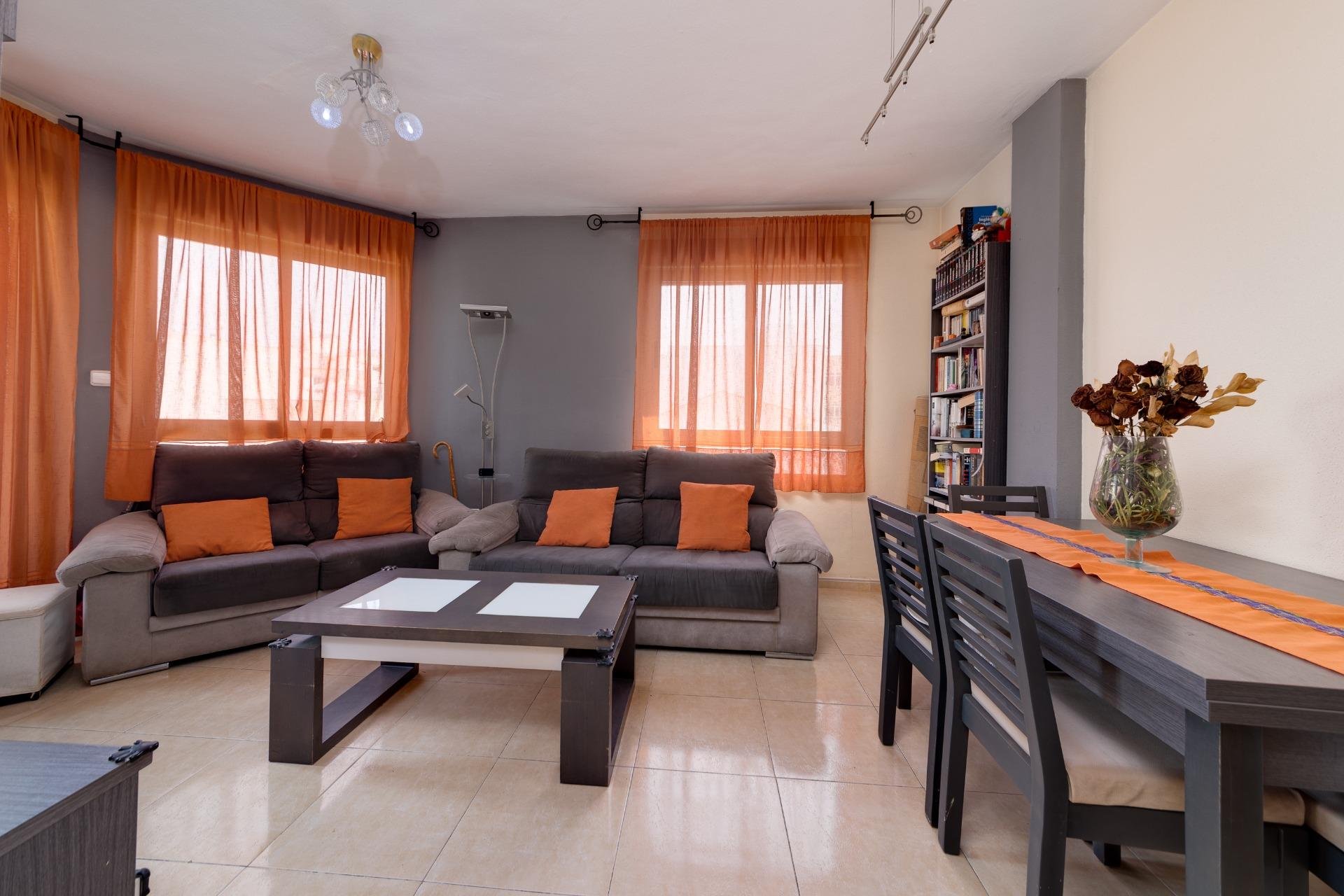 Resale - Apartamento - Torrevieja - Centro