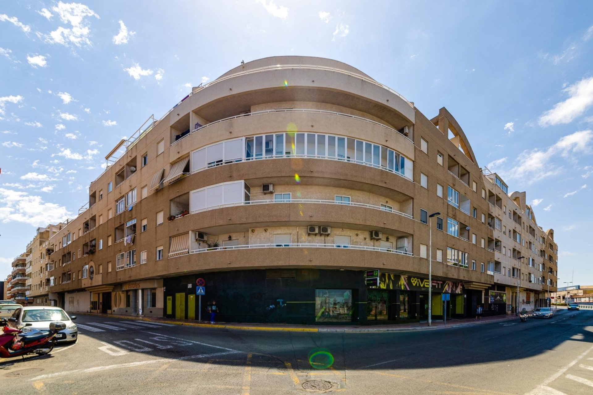 Resale - Apartamento - Torrevieja - Centro