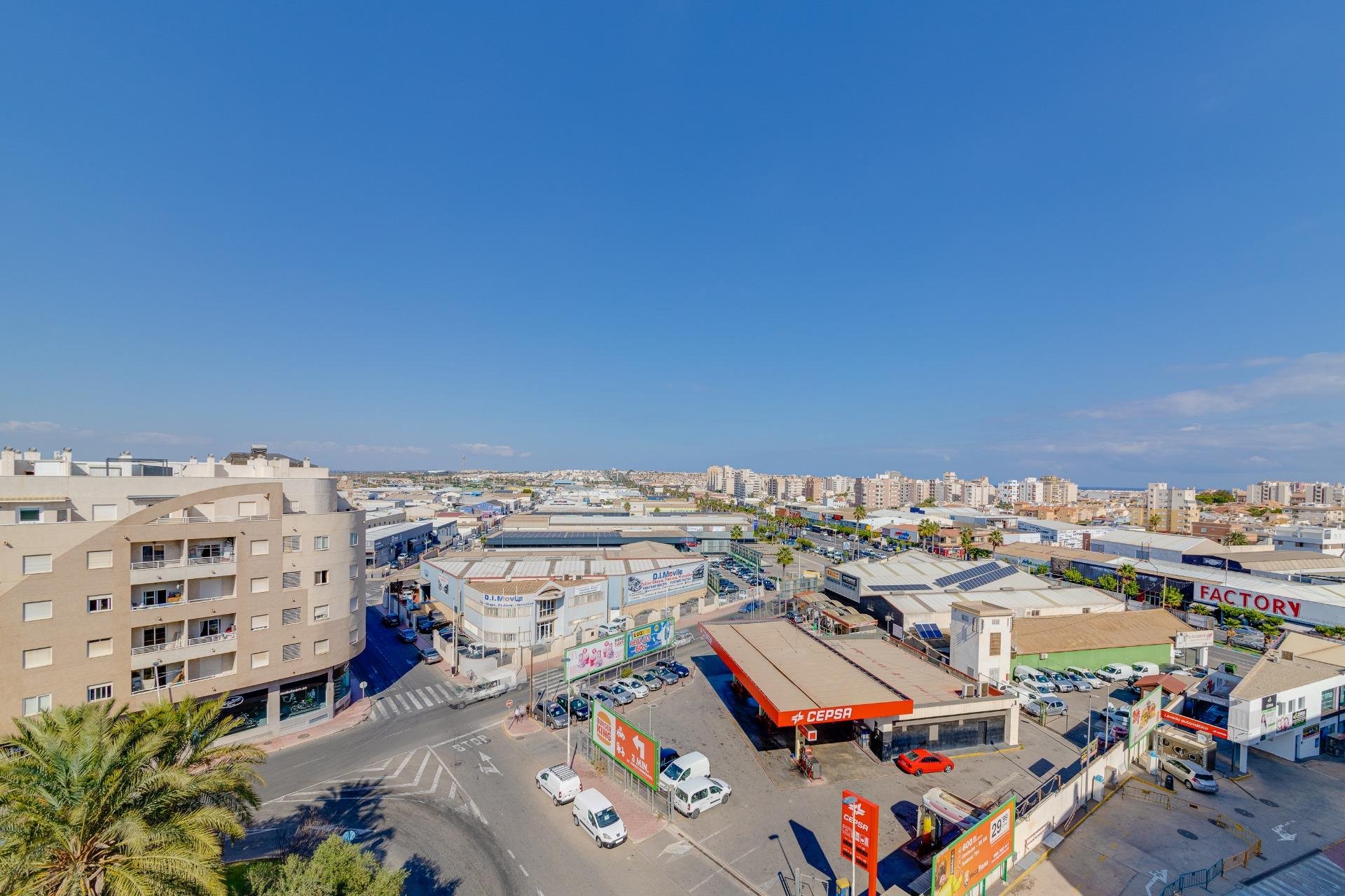 Resale - Apartamento - Torrevieja - Centro