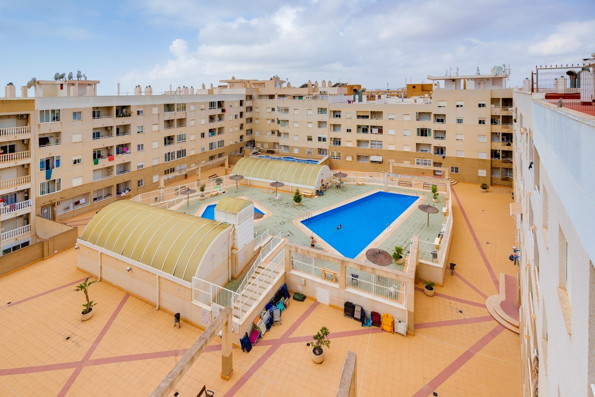 Resale - Apartamento - Torrevieja - Centro