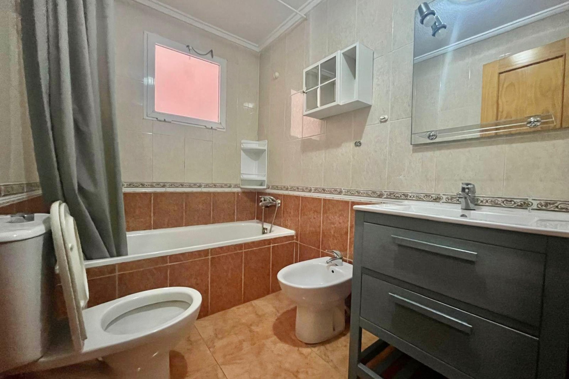 Resale - Apartamento - Torrevieja - Centro