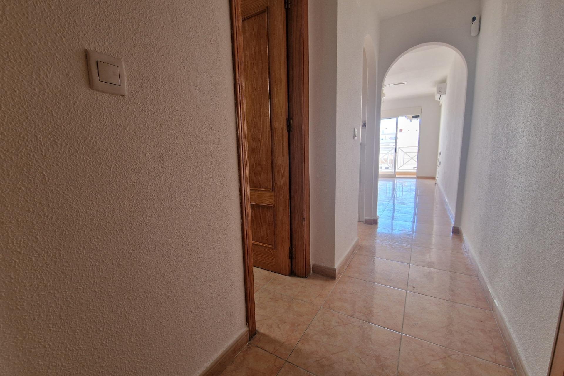 Resale - Apartamento - Torrevieja - Centro