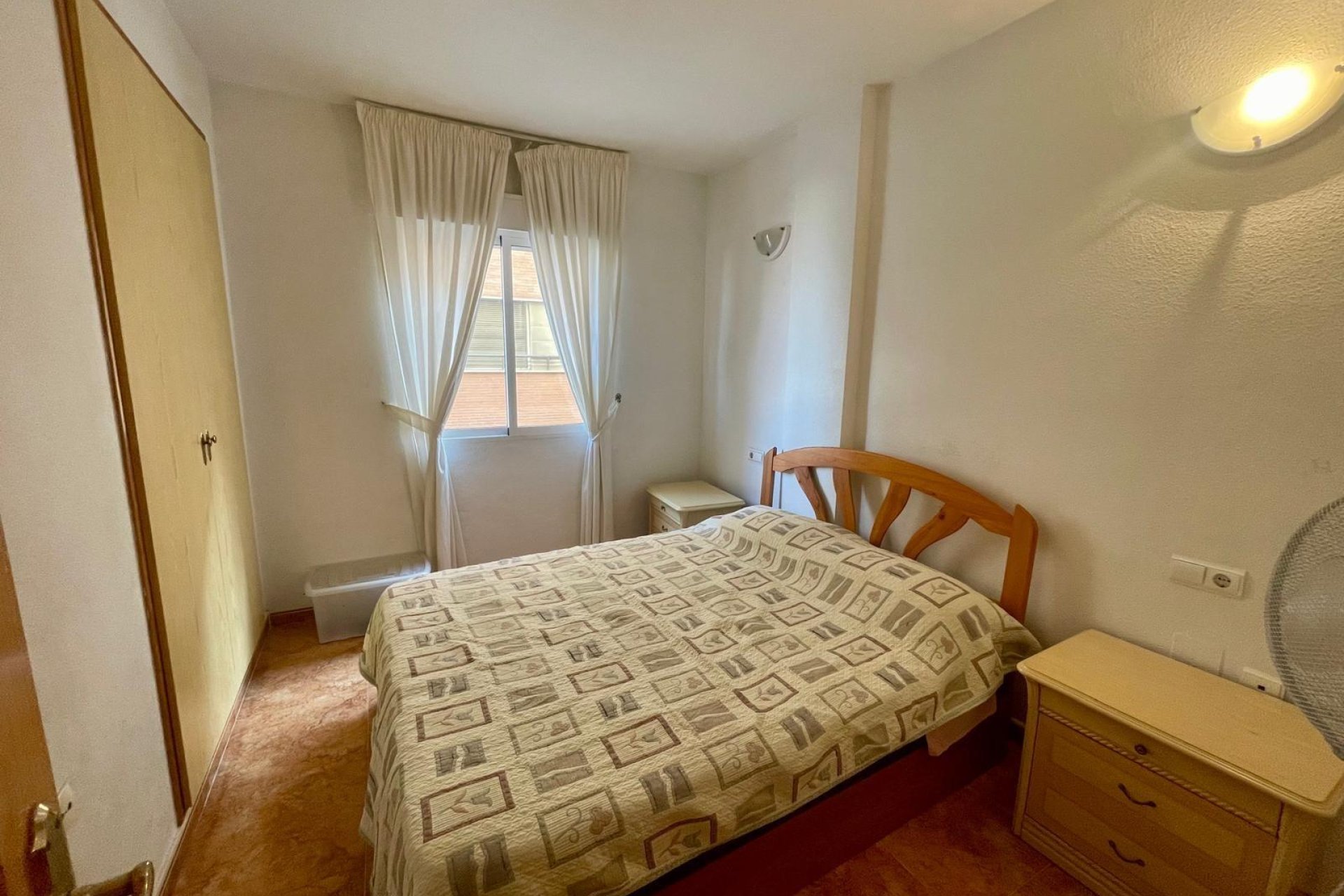 Resale - Apartamento - Torrevieja - Centro