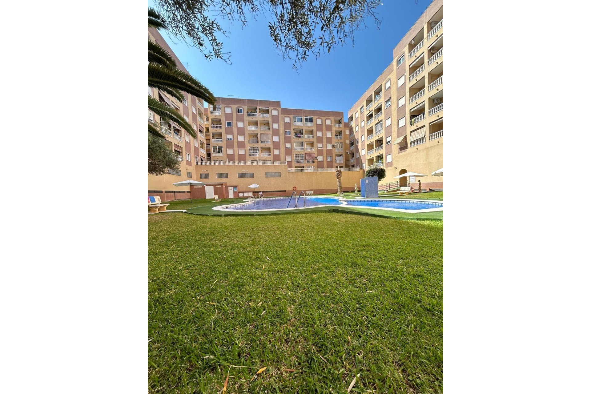 Resale - Apartamento - Torrevieja - Centro