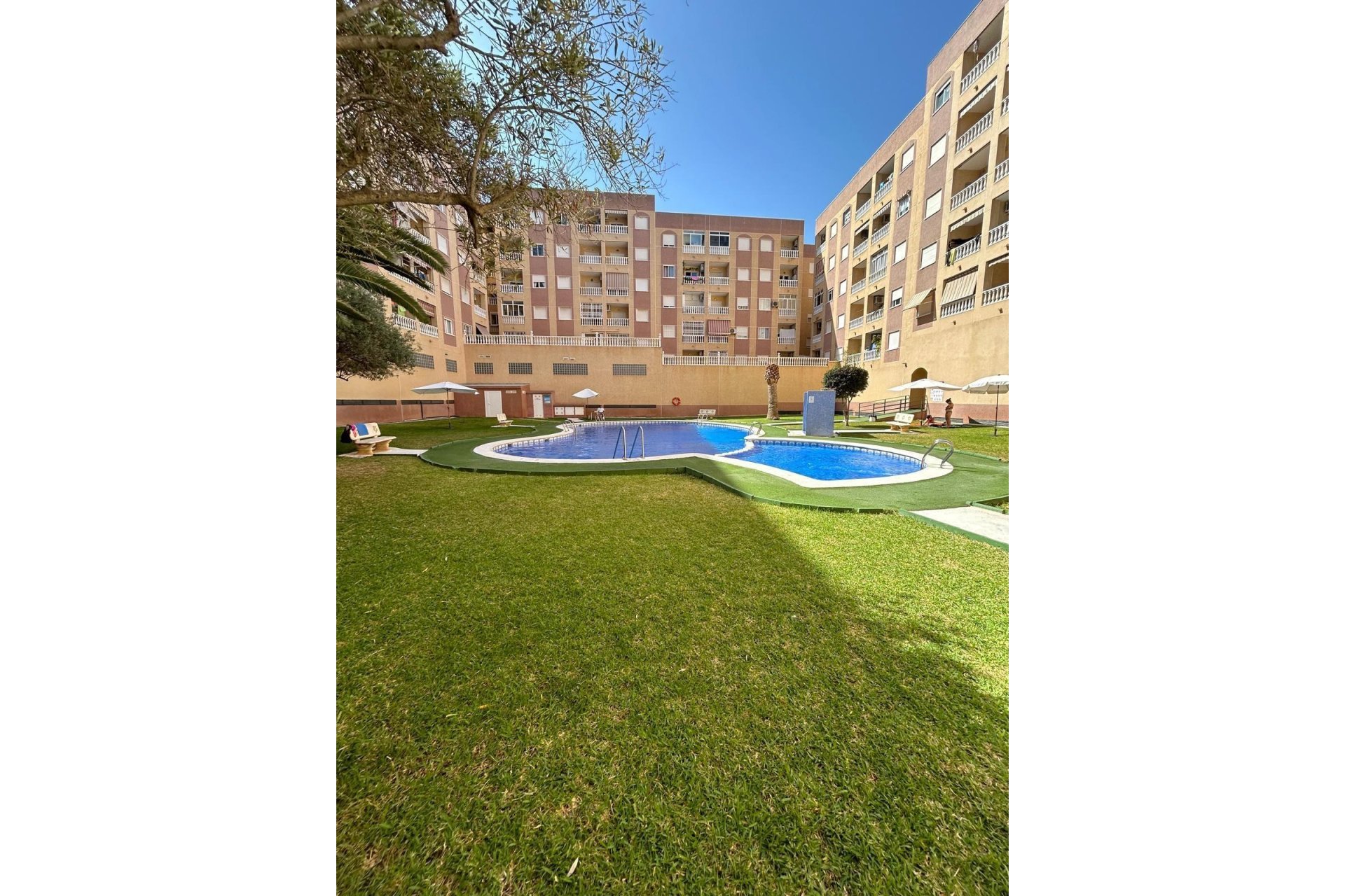 Resale - Apartamento - Torrevieja - Centro