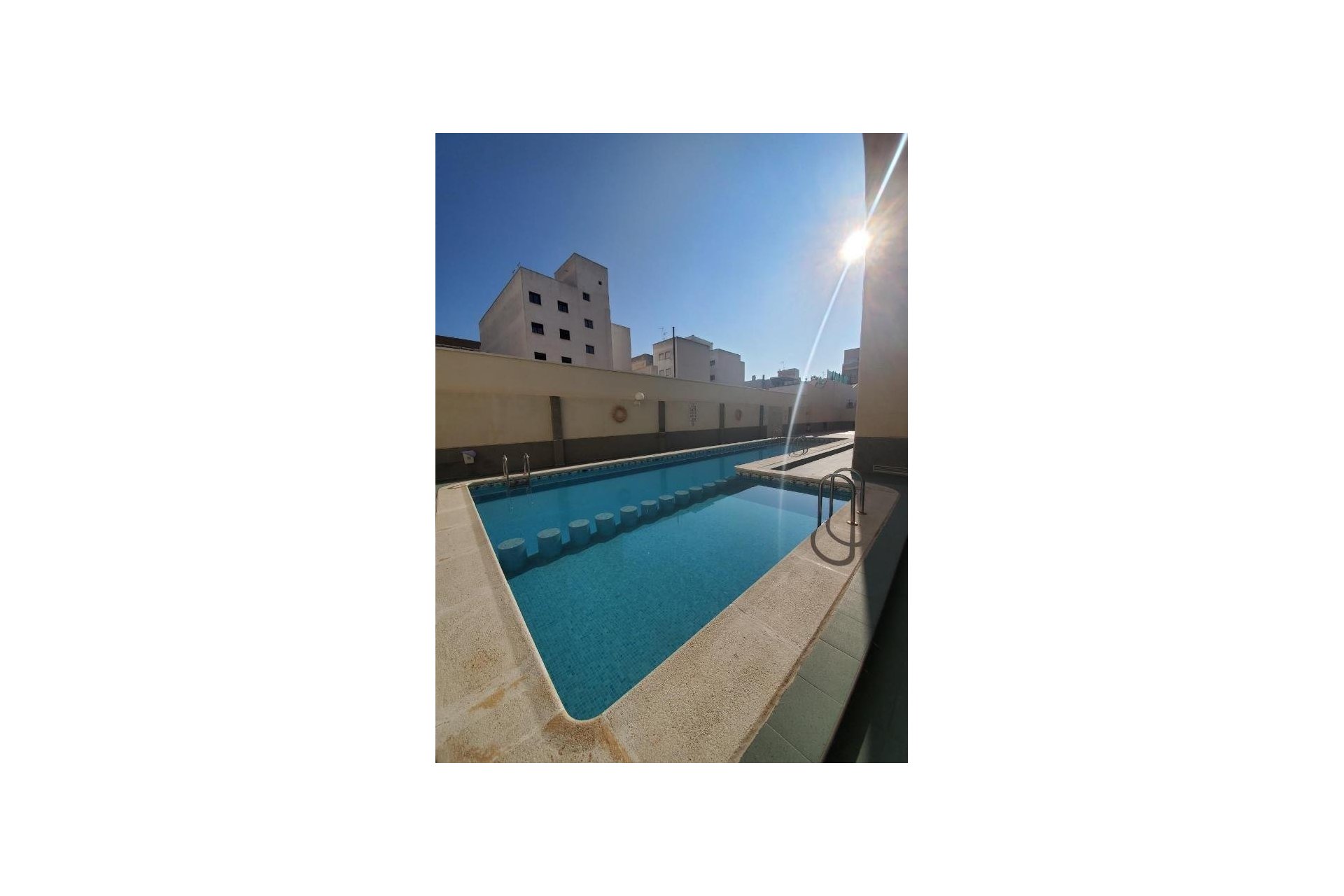 Resale - Apartamento - Torrevieja - Centro