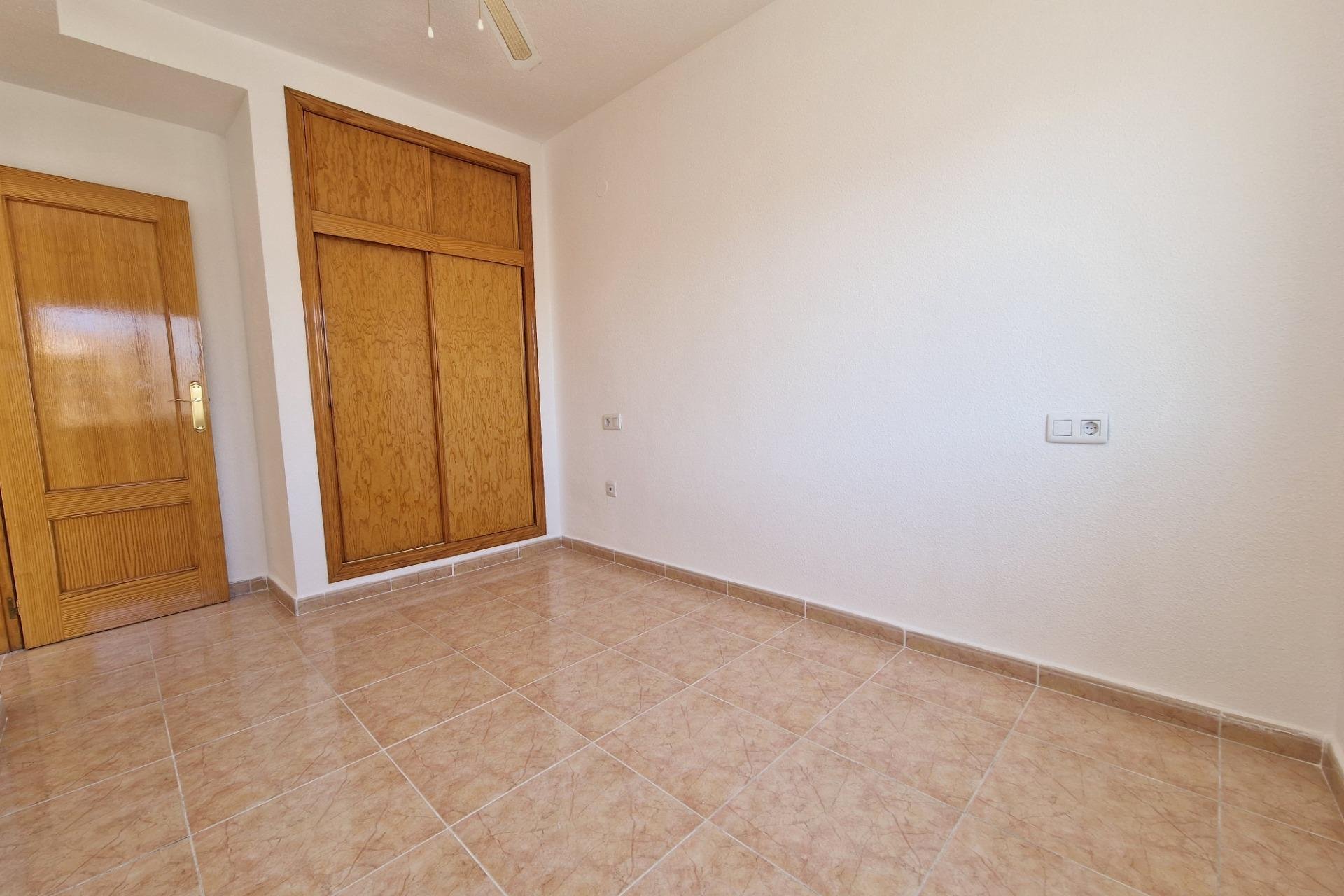 Resale - Apartamento - Torrevieja - Centro