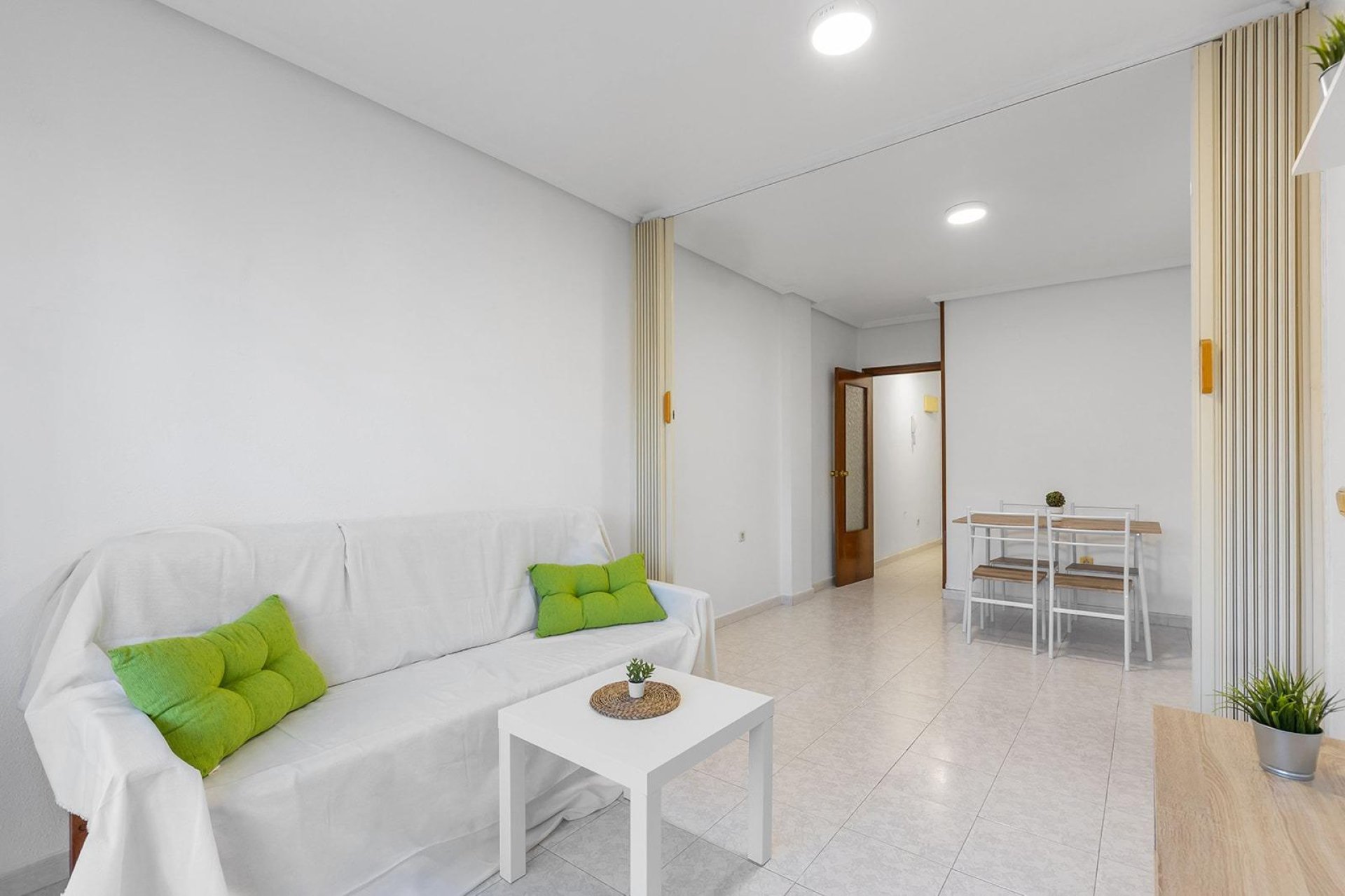 Resale - Apartamento - Torrevieja - Centro