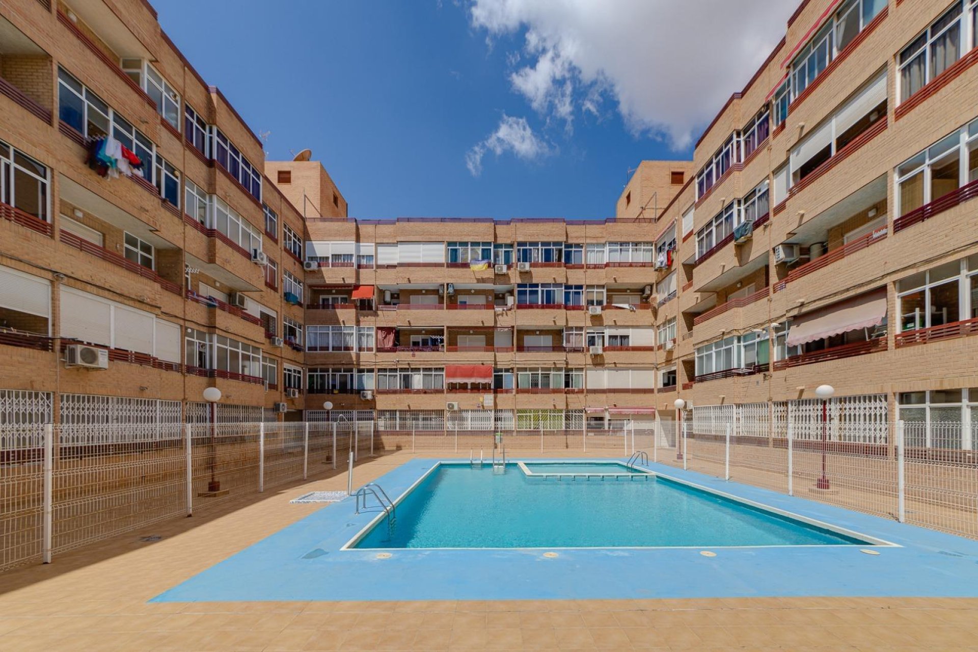 Resale - Apartamento - Torrevieja - Centro