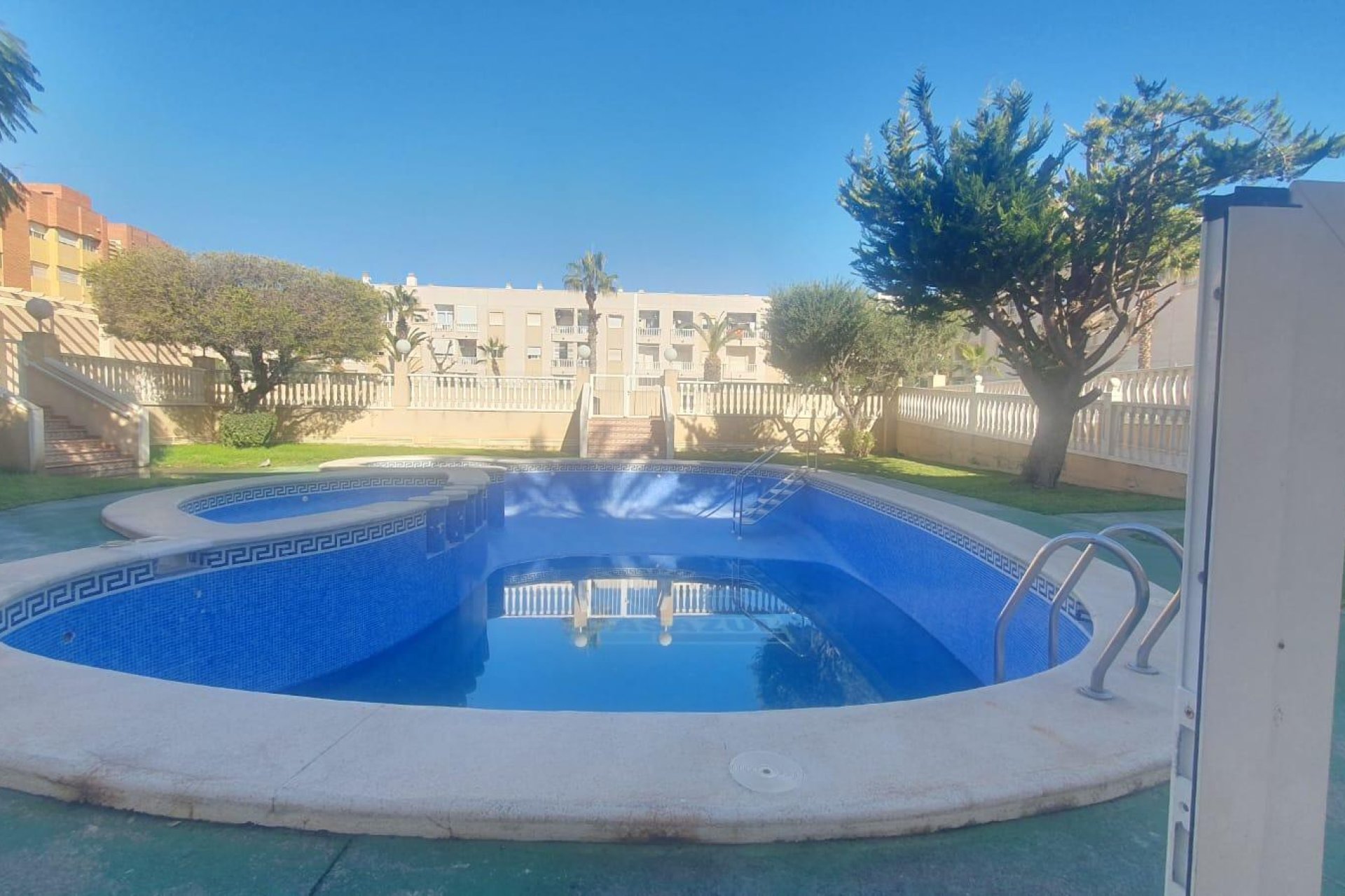 Resale - Apartamento - Torrevieja - Centro