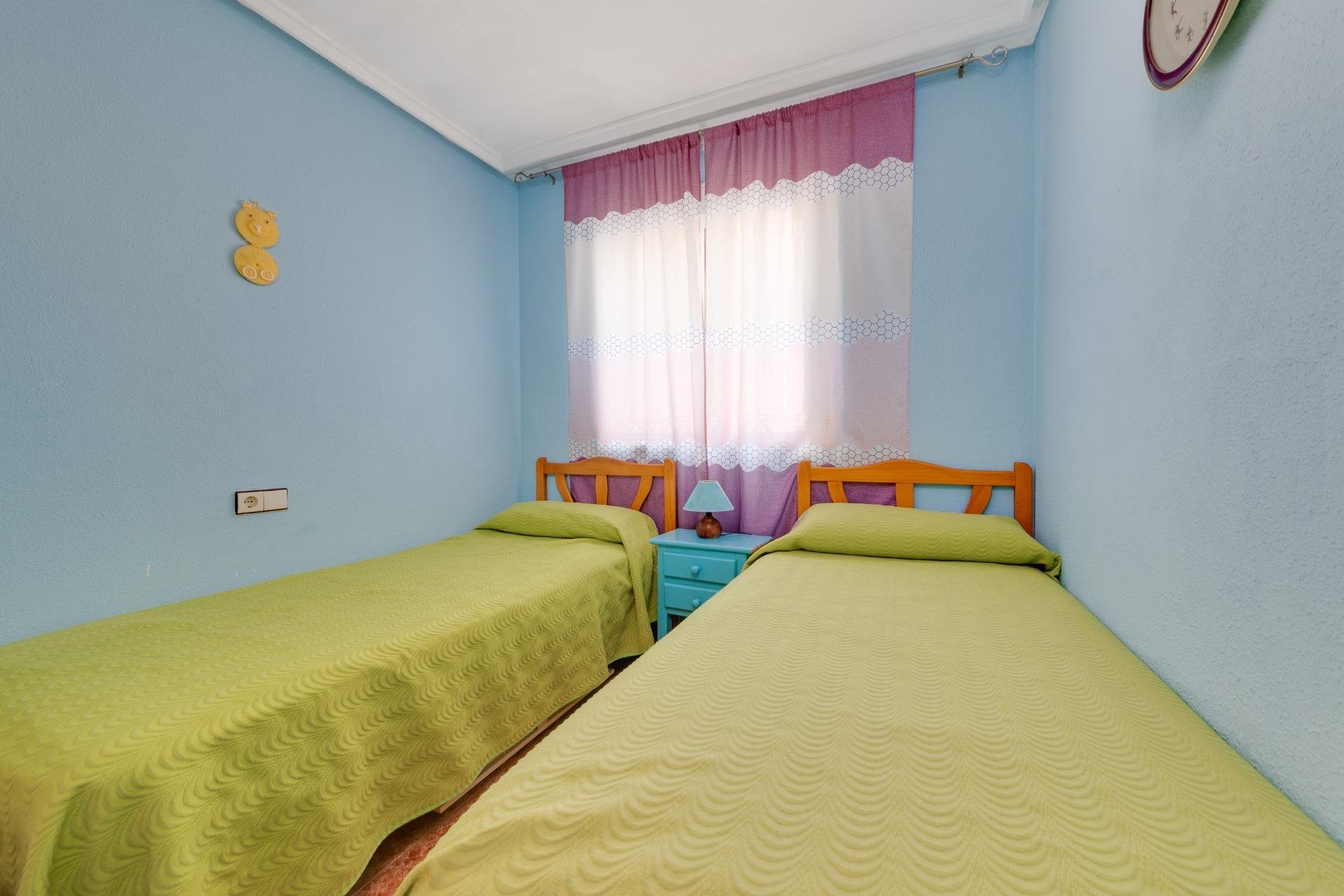 Resale - Apartamento - Torrevieja - Centro