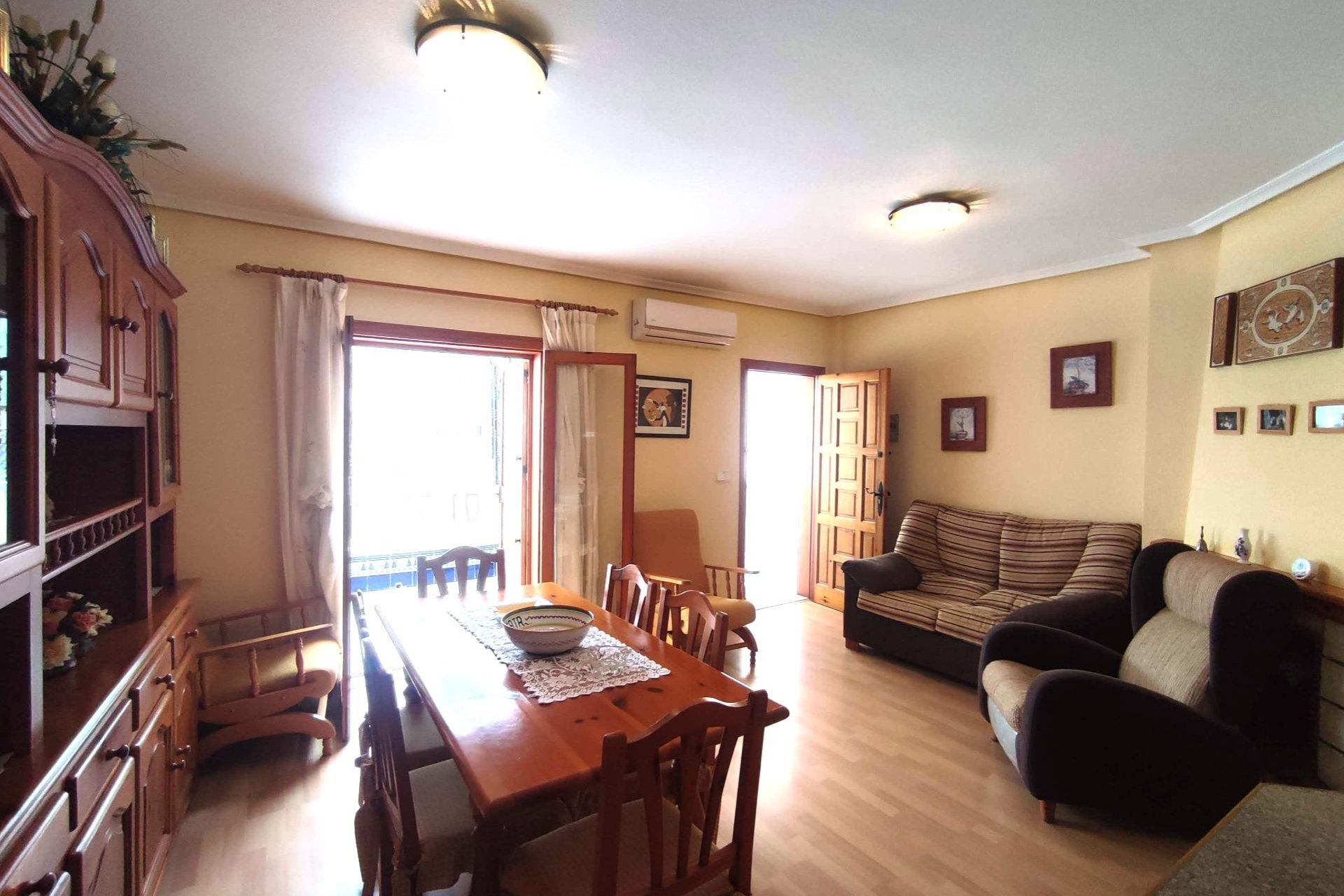 Resale - Apartamento - Torrevieja - Centro