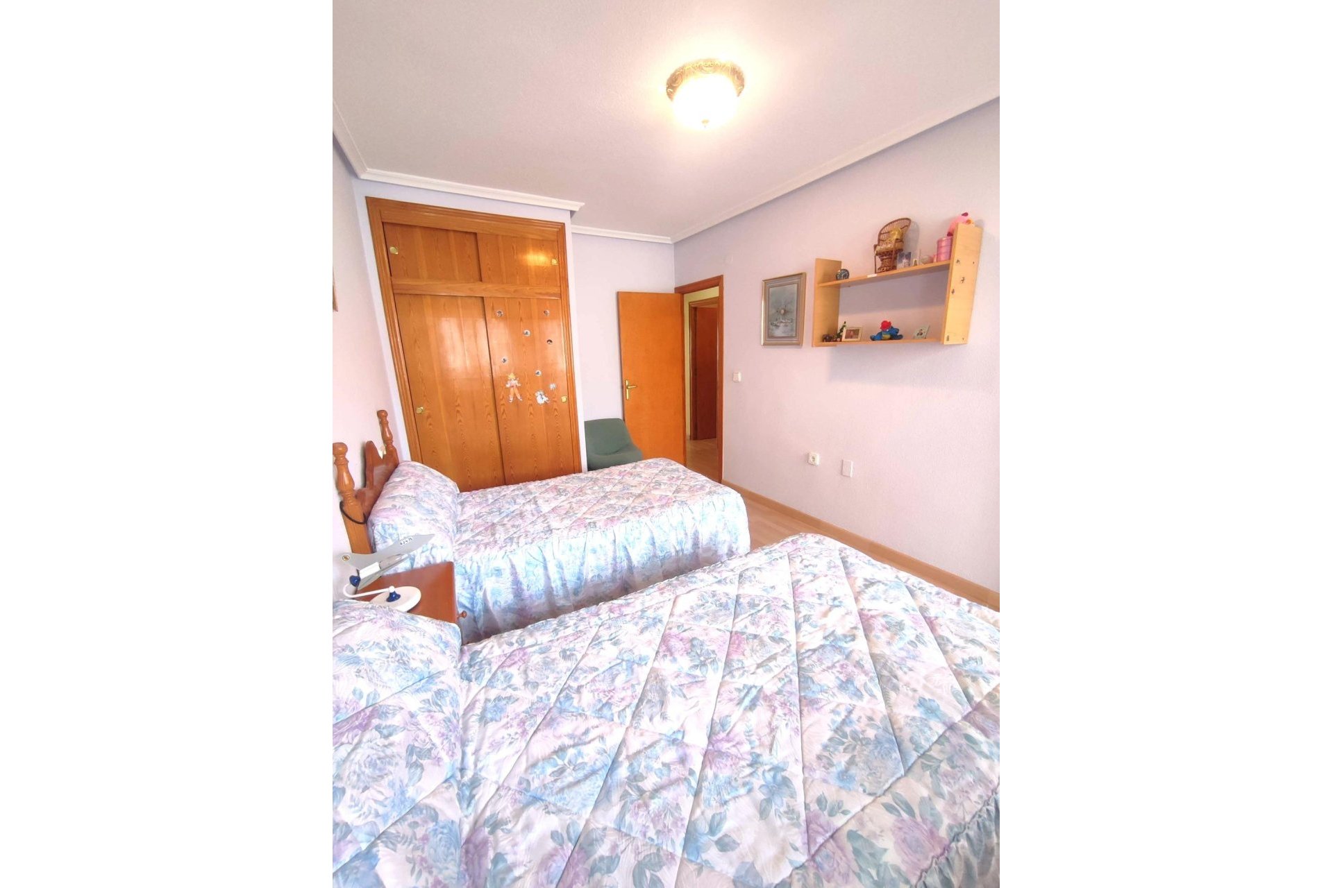 Resale - Apartamento - Torrevieja - Centro