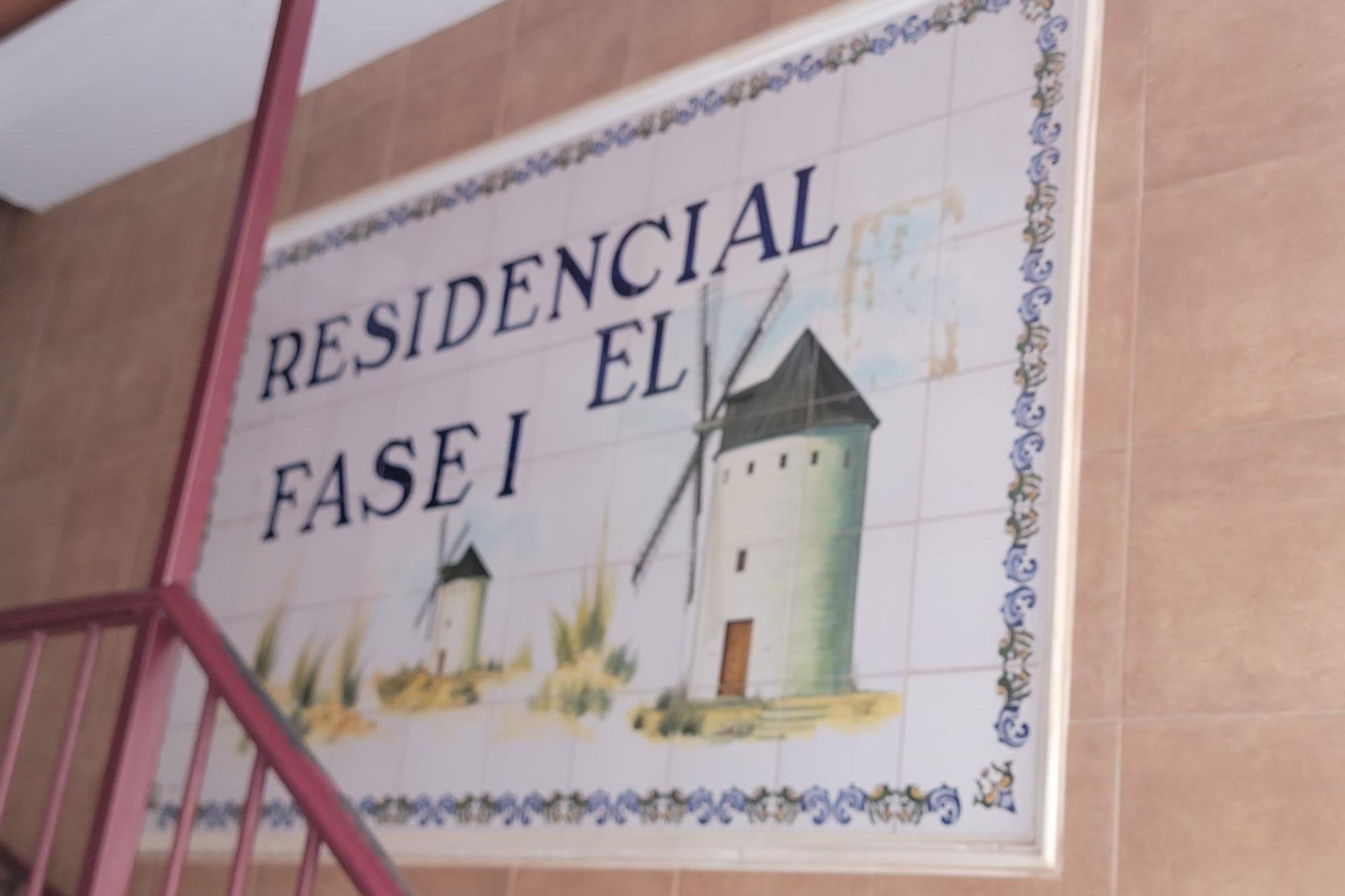 Resale - Apartamento - Torrevieja - Centro