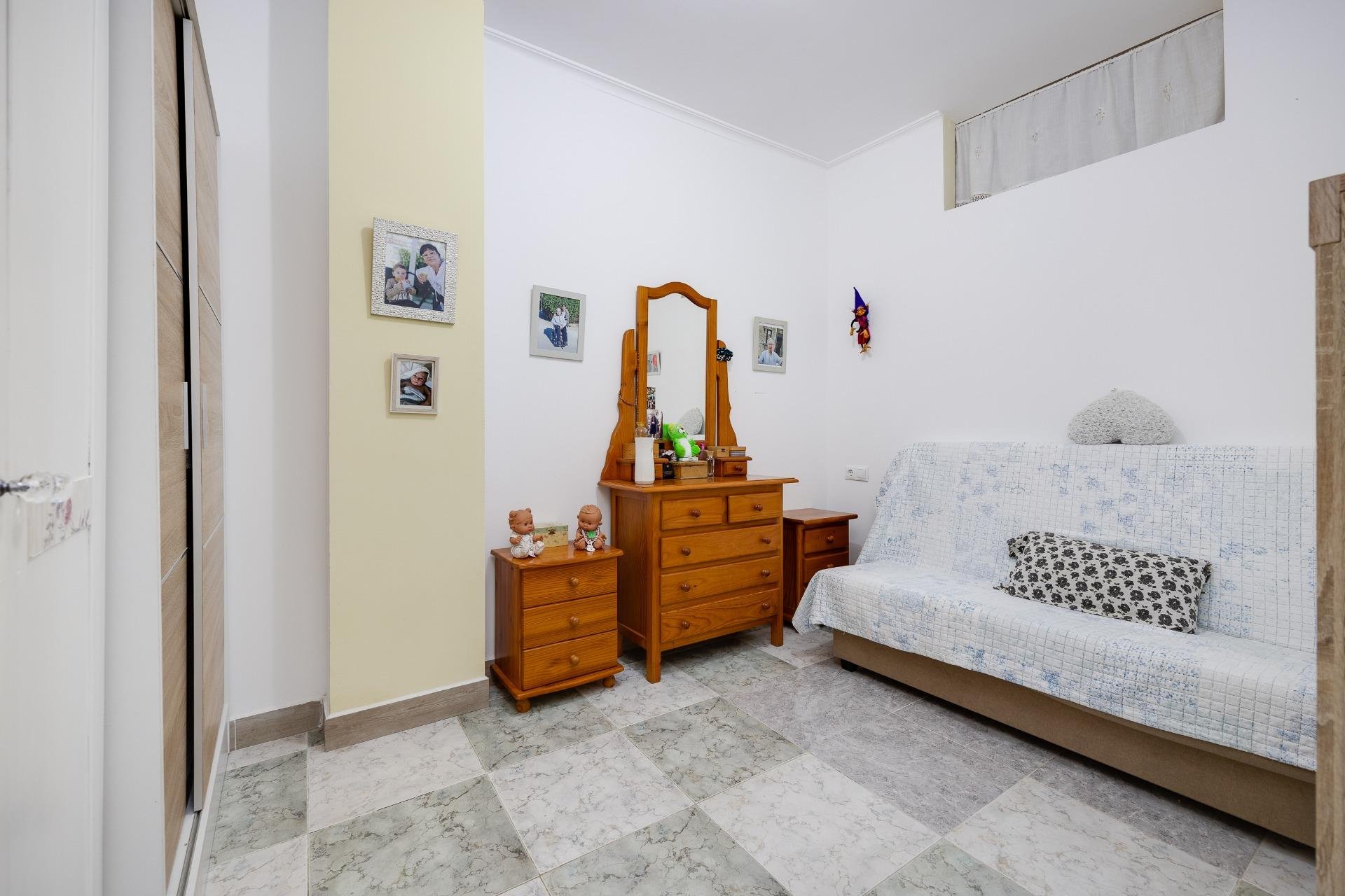 Resale - Apartamento - Torrevieja - Centro
