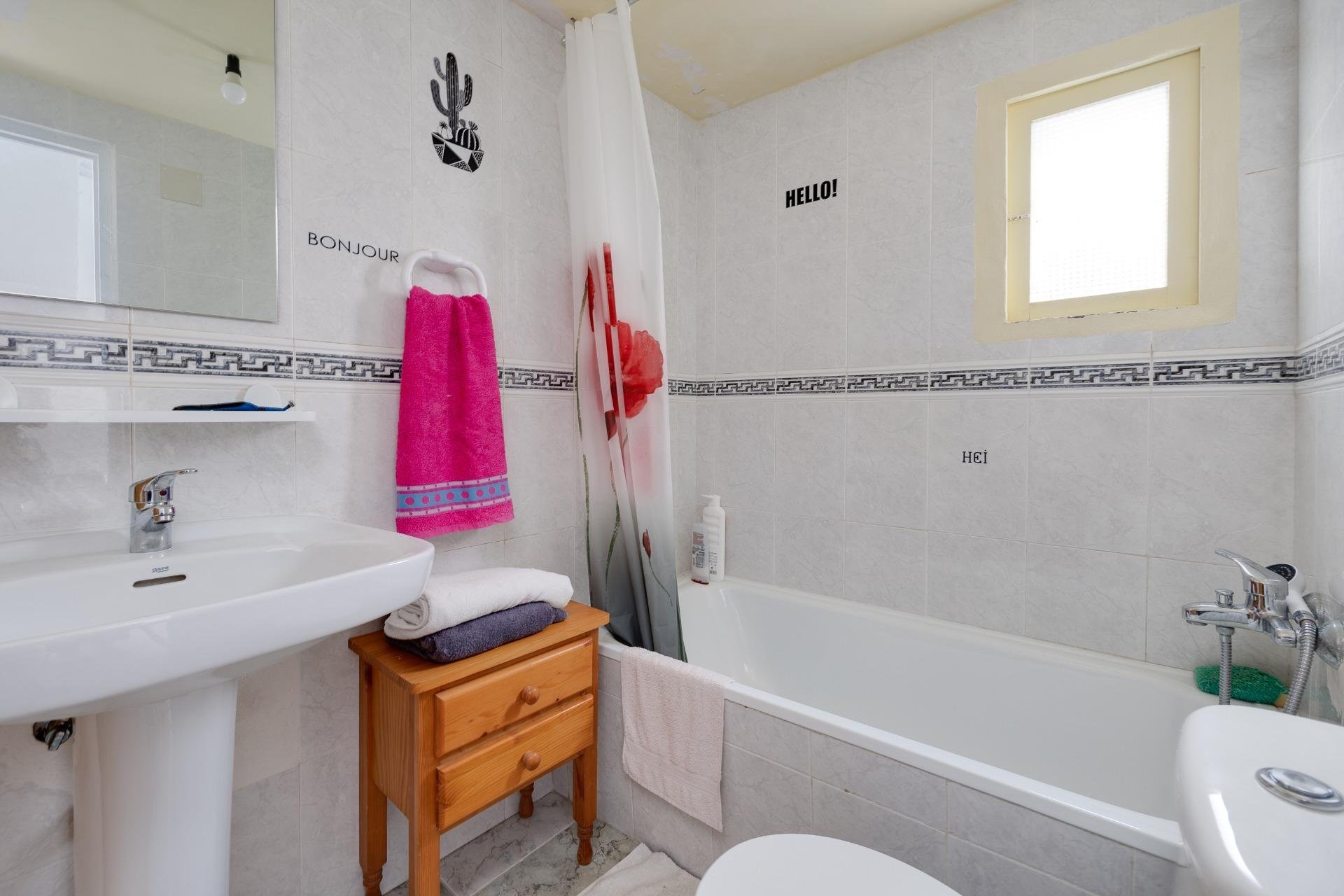 Resale - Apartamento - Torrevieja - Centro