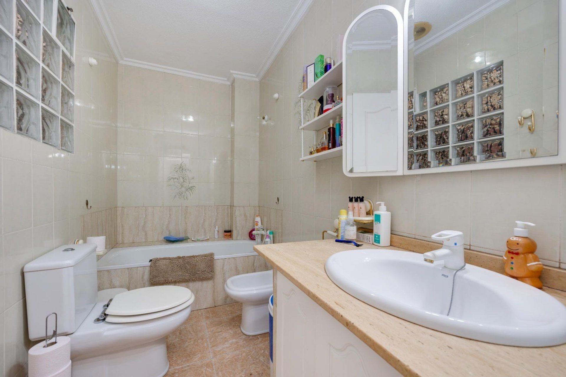 Resale - Apartamento - Torrevieja - Centro