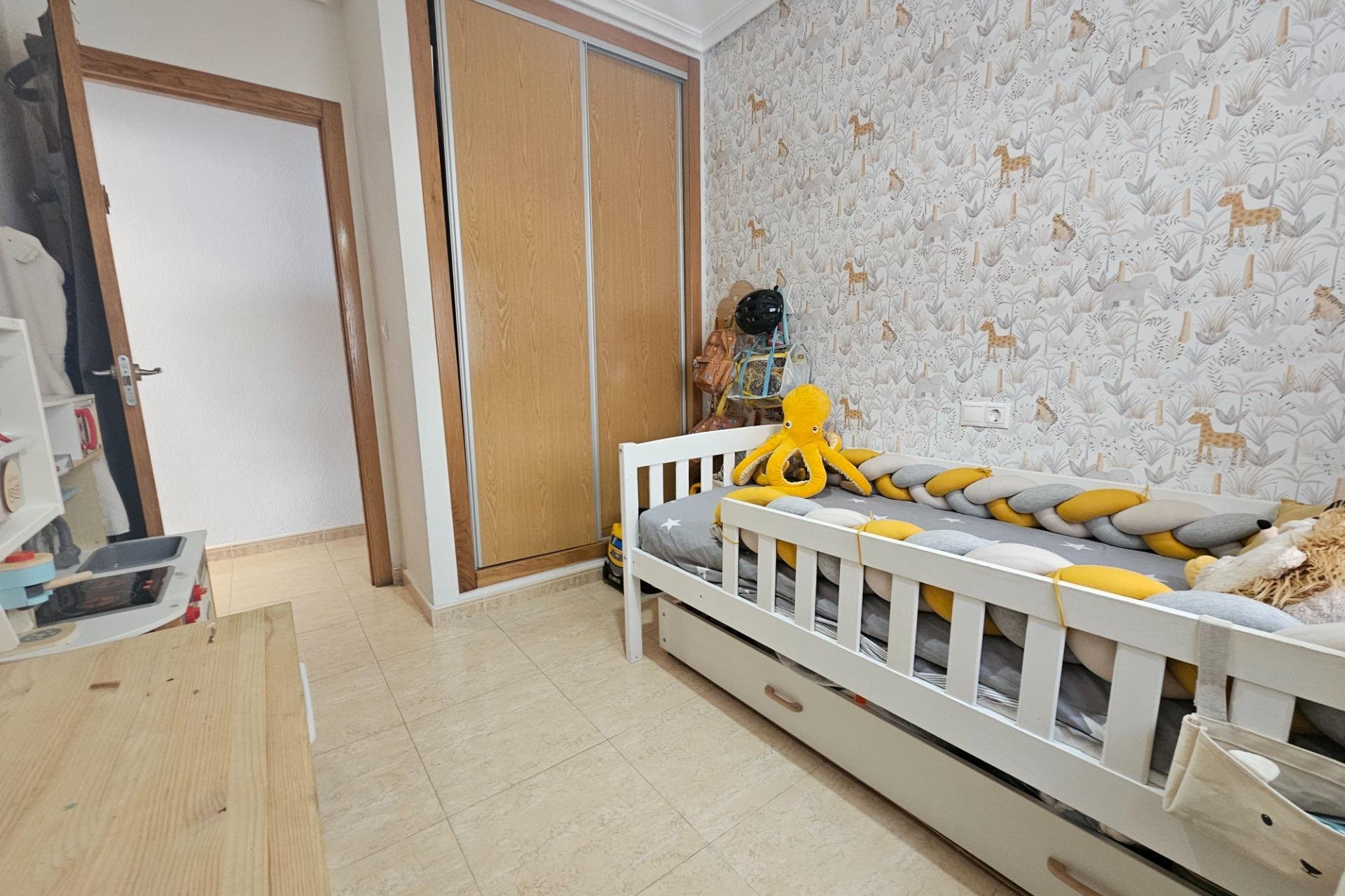 Resale - Apartamento - Torrevieja - Centro