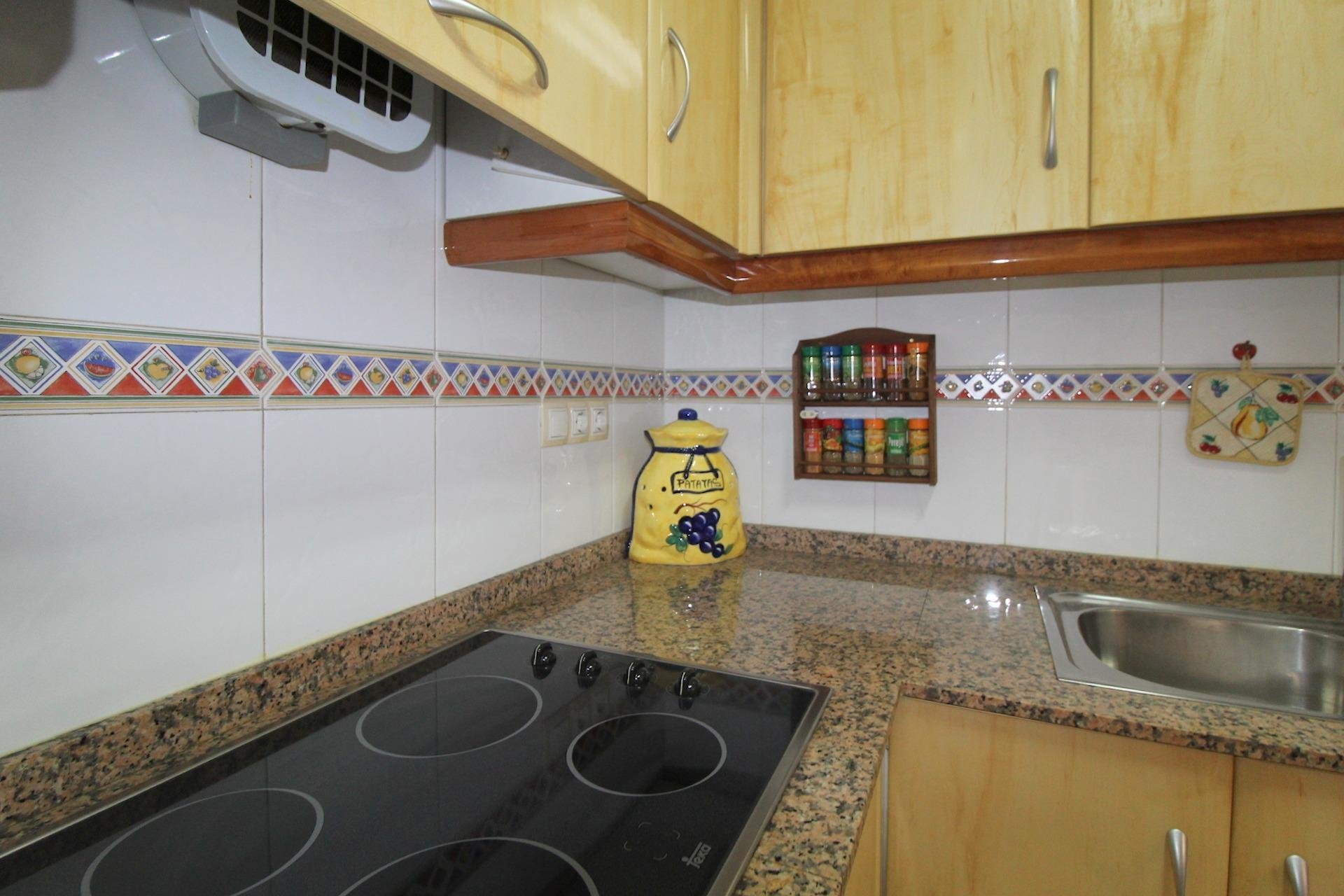 Resale - Apartamento - Torrevieja - Centro