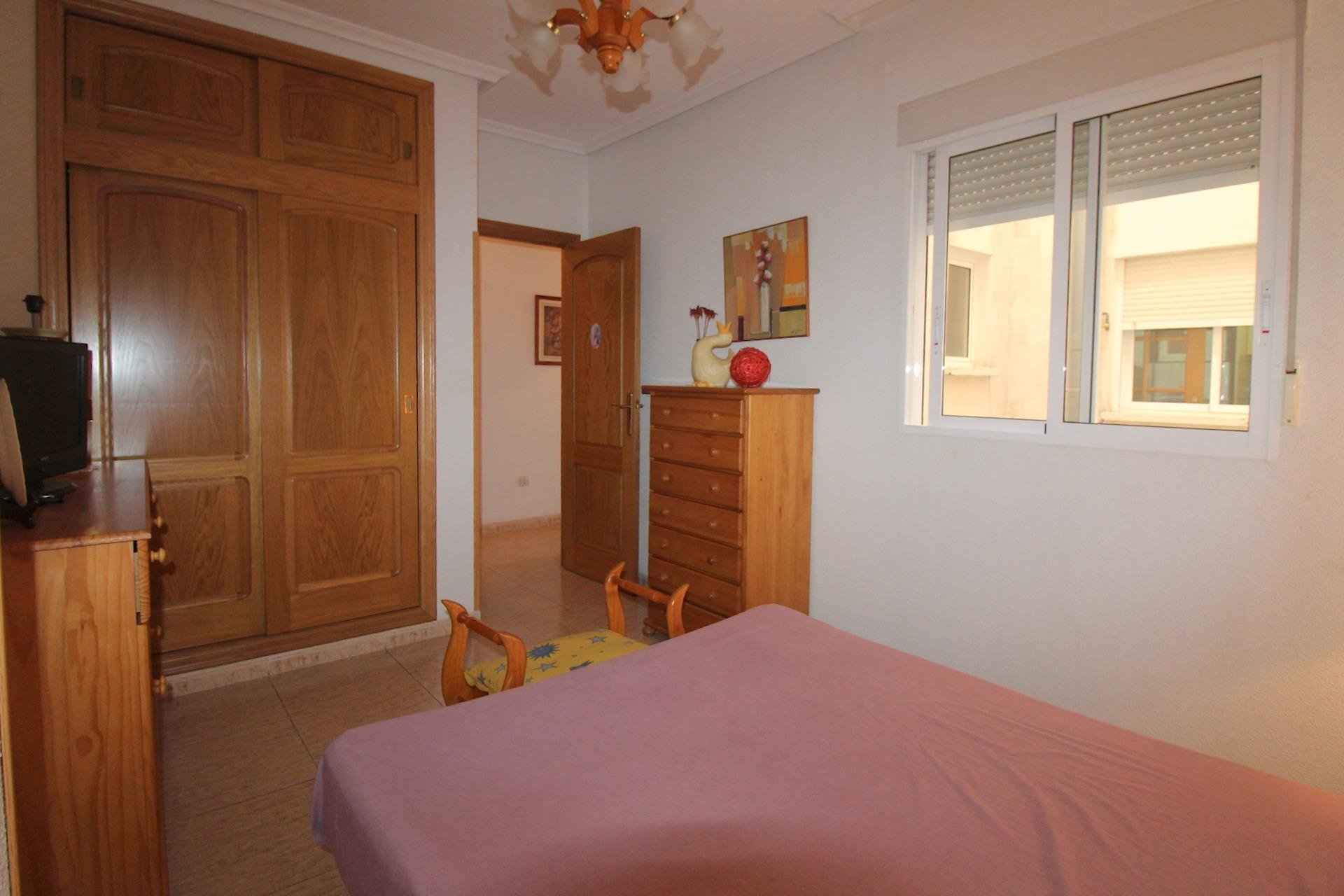 Resale - Apartamento - Torrevieja - Centro
