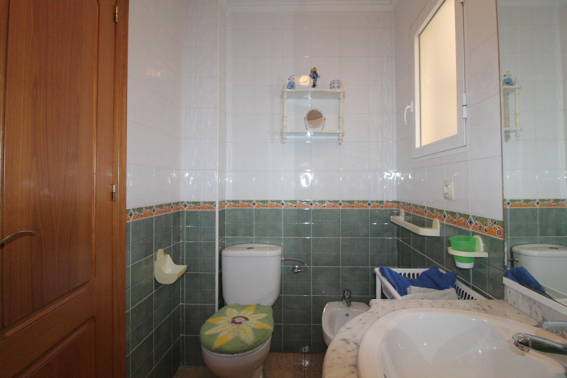 Resale - Apartamento - Torrevieja - Centro