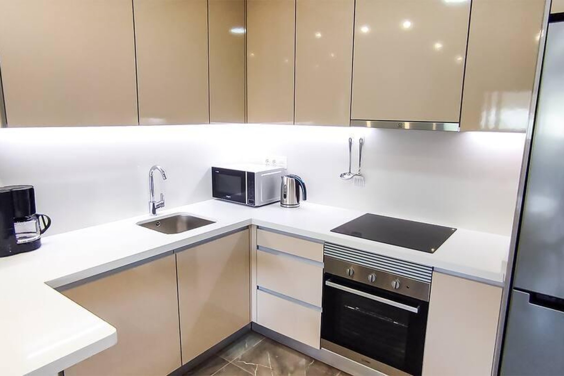 Resale - Apartamento - Torrevieja - Centro