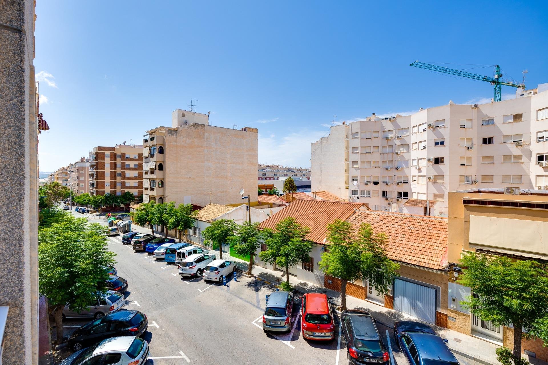 Resale - Apartamento - Torrevieja - Centro