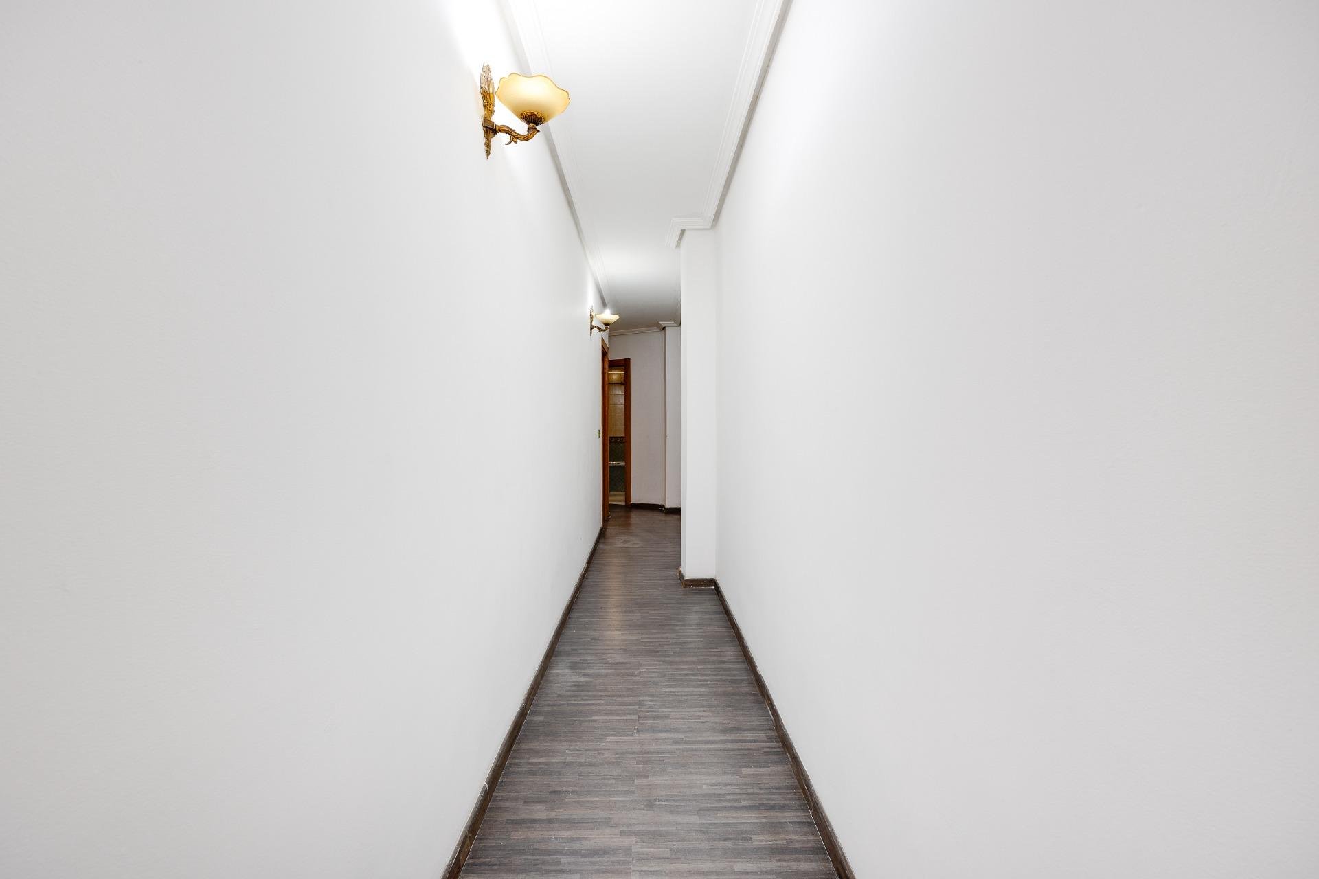 Resale - Apartamento - Torrevieja - Centro