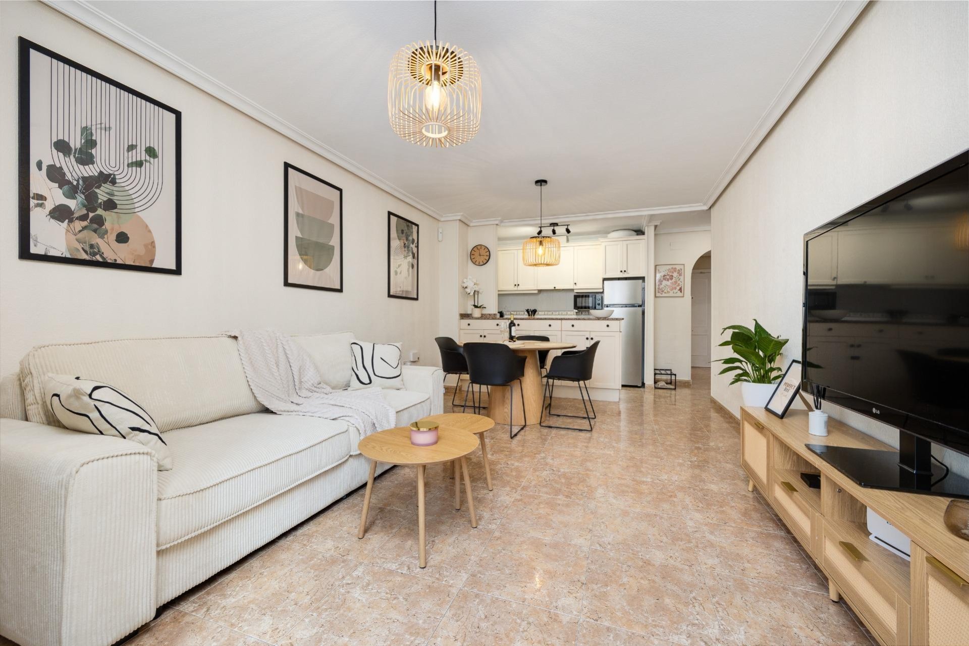 Resale - Apartamento - Torrevieja - Centro